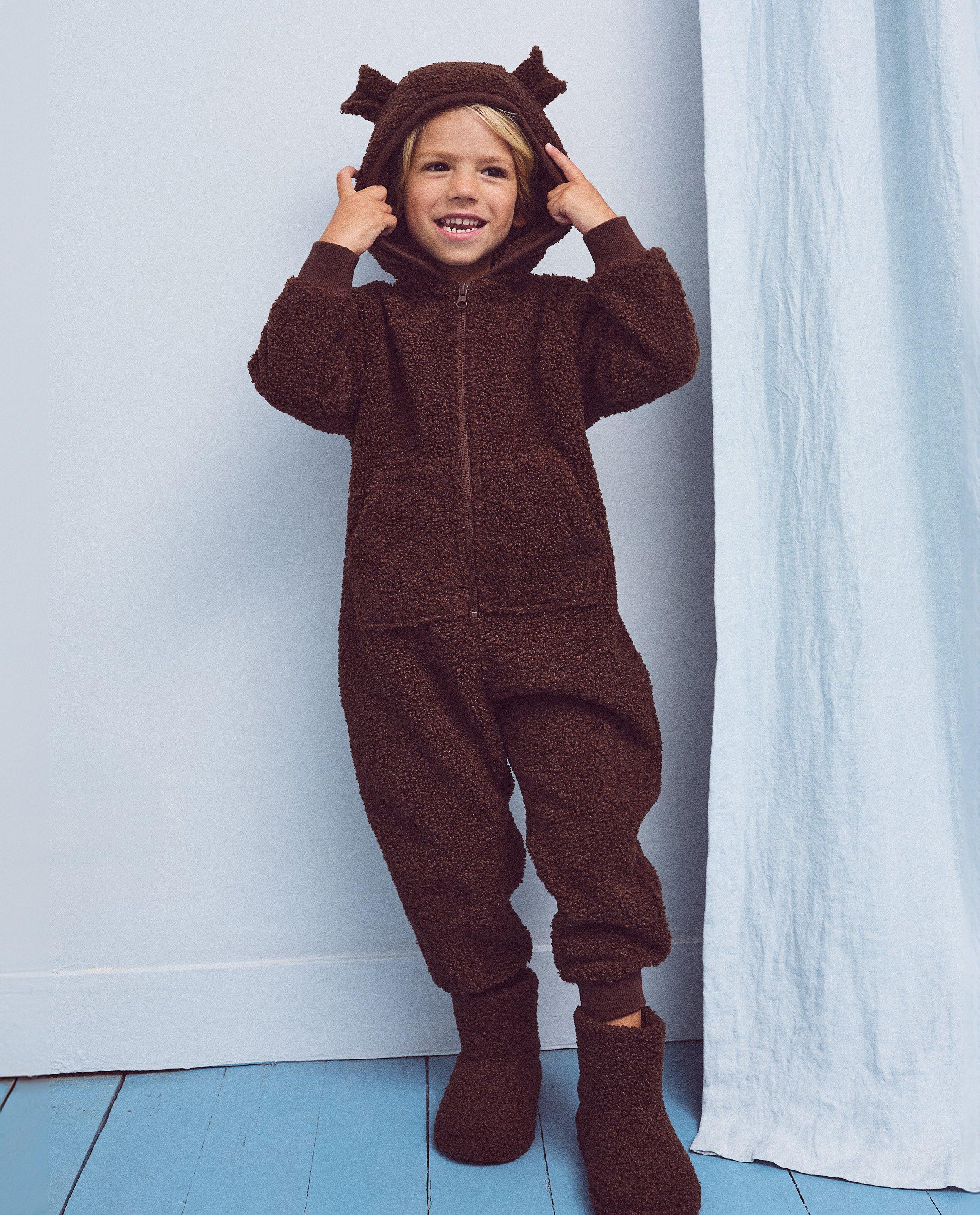 Combinaison ourson en peluche de polyester 100&nbsp;% recycl&eacute; - D&eacute;tails du produit - brun - image num&eacute;ro 1