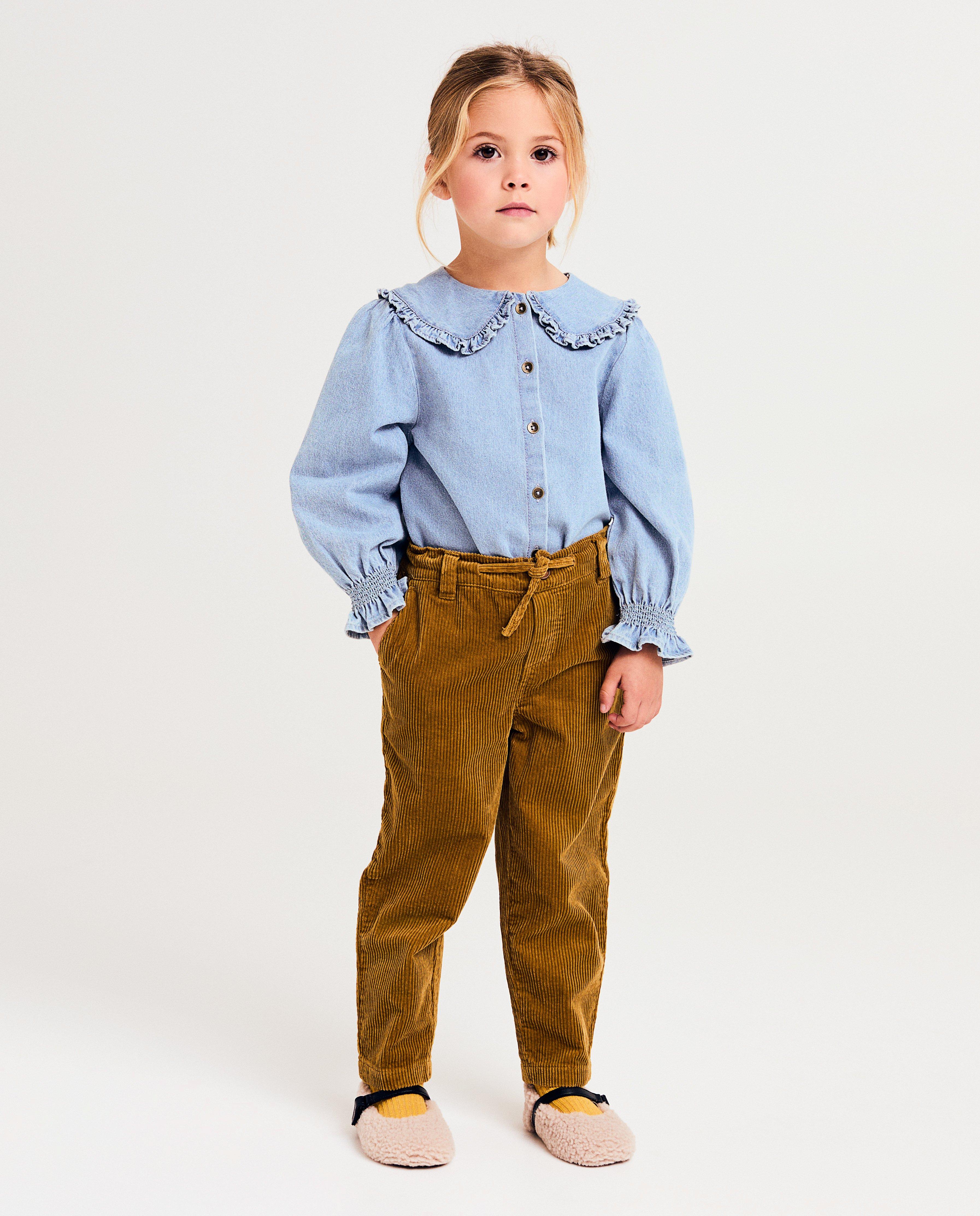 Jeanshemd met Peter Pan-kraag - Product Detail - blauw - afbeelding nummer 2