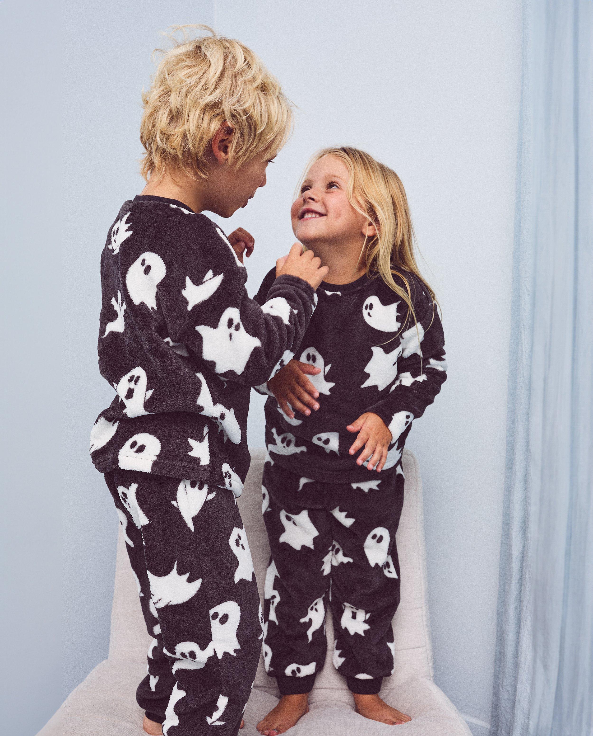 Pyjama met spookjesprint - null - Kidz Nation
