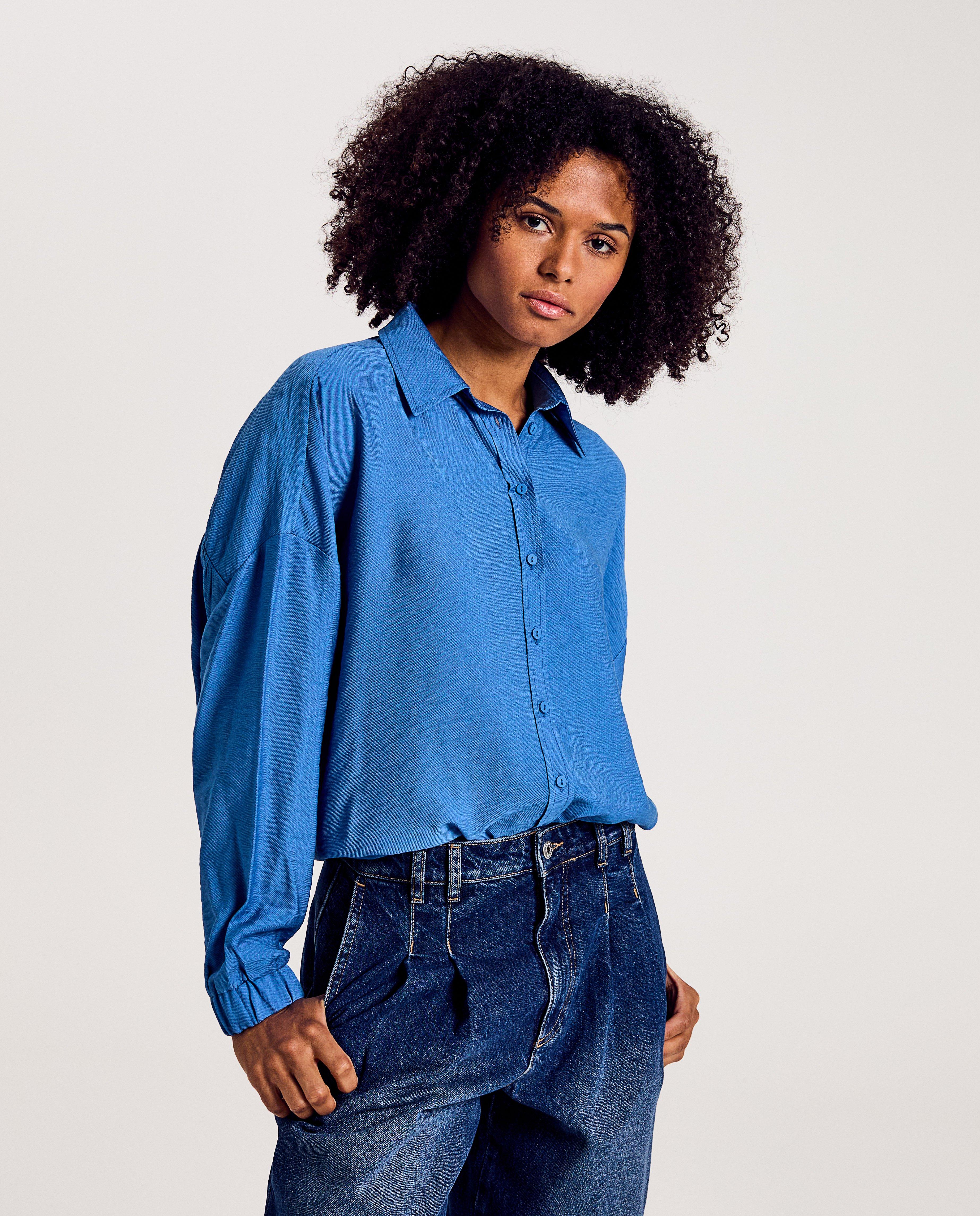 Blauwe blouse - Product Detail - blauw - afbeelding nummer 1