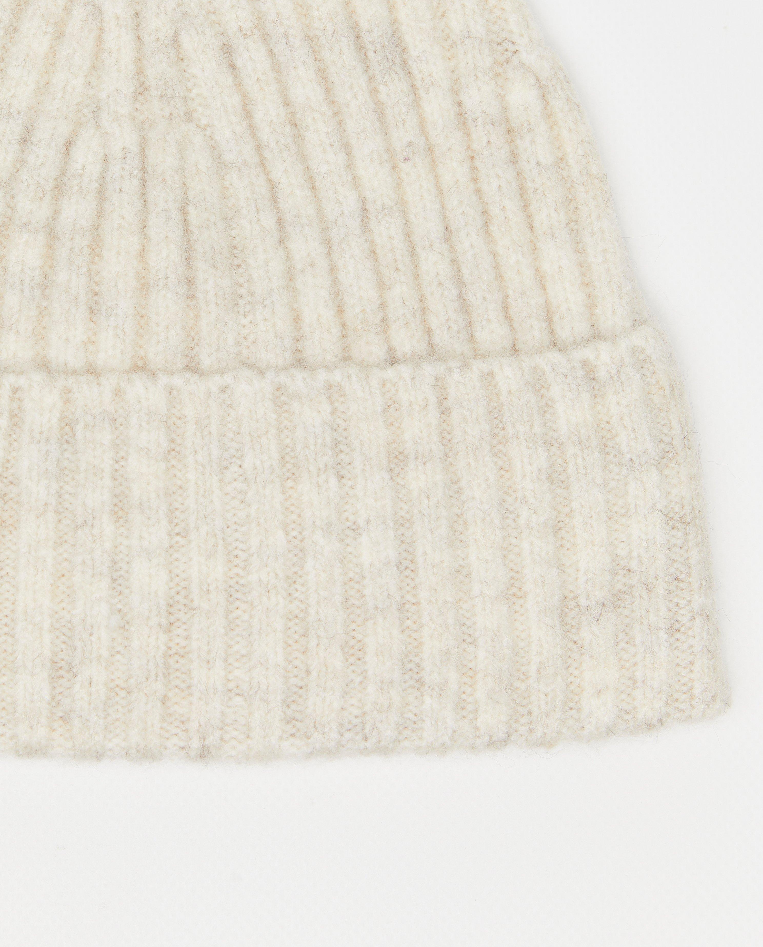 Breigoed - Beige muts, dames