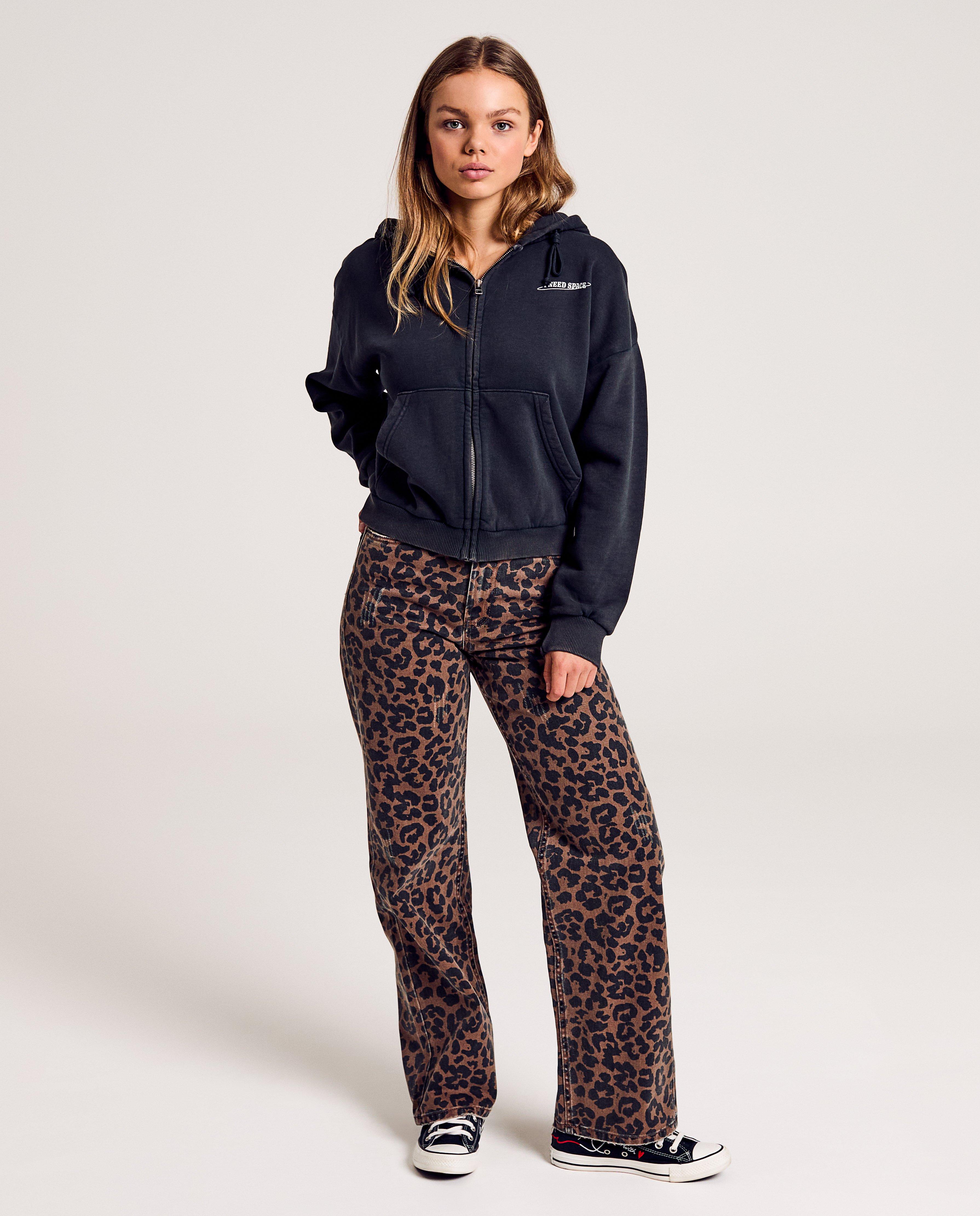 Broeken - Broek met luipaardprint, straight fit