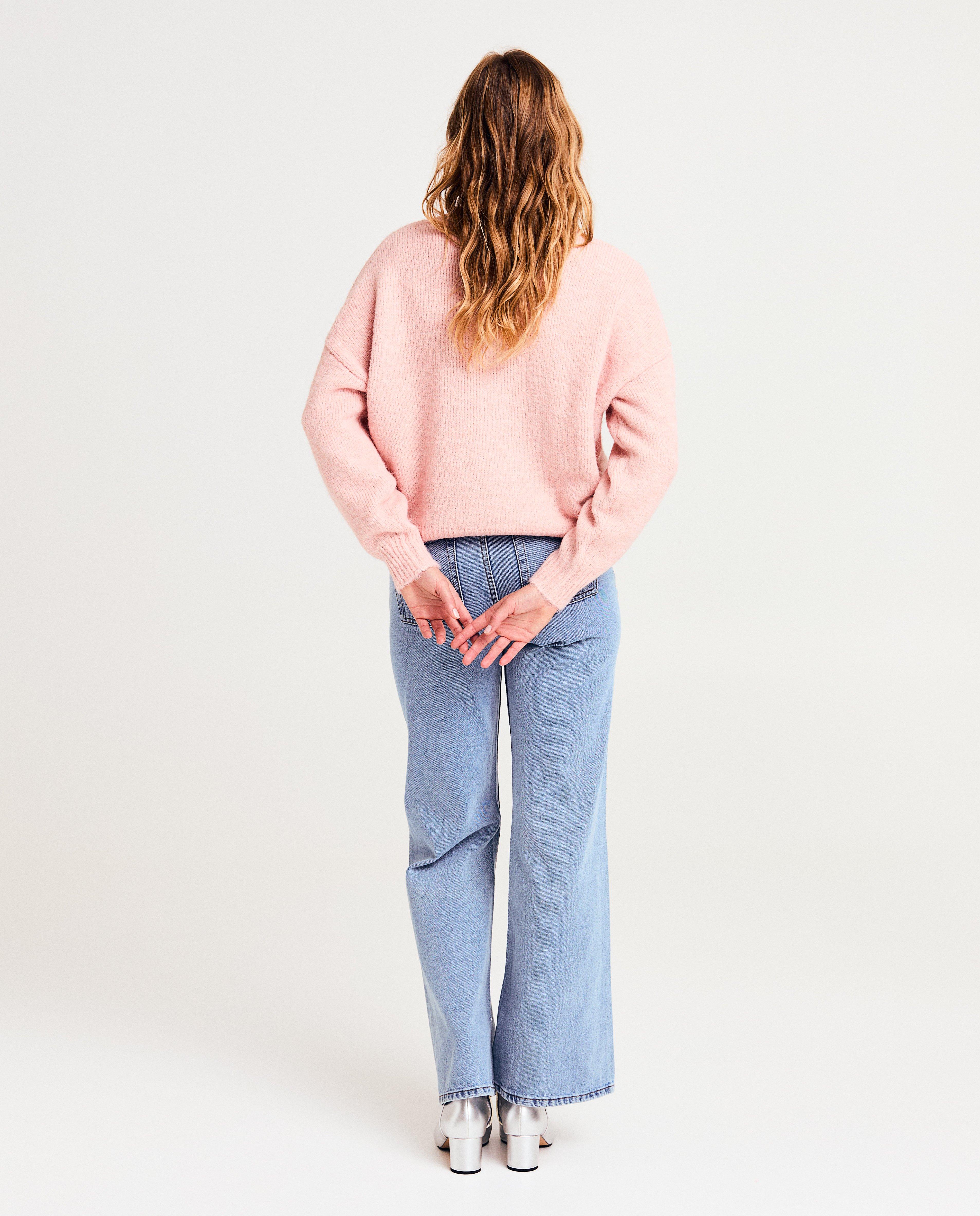 Trui met roos - Product Detail - lichtroze - afbeelding nummer 3