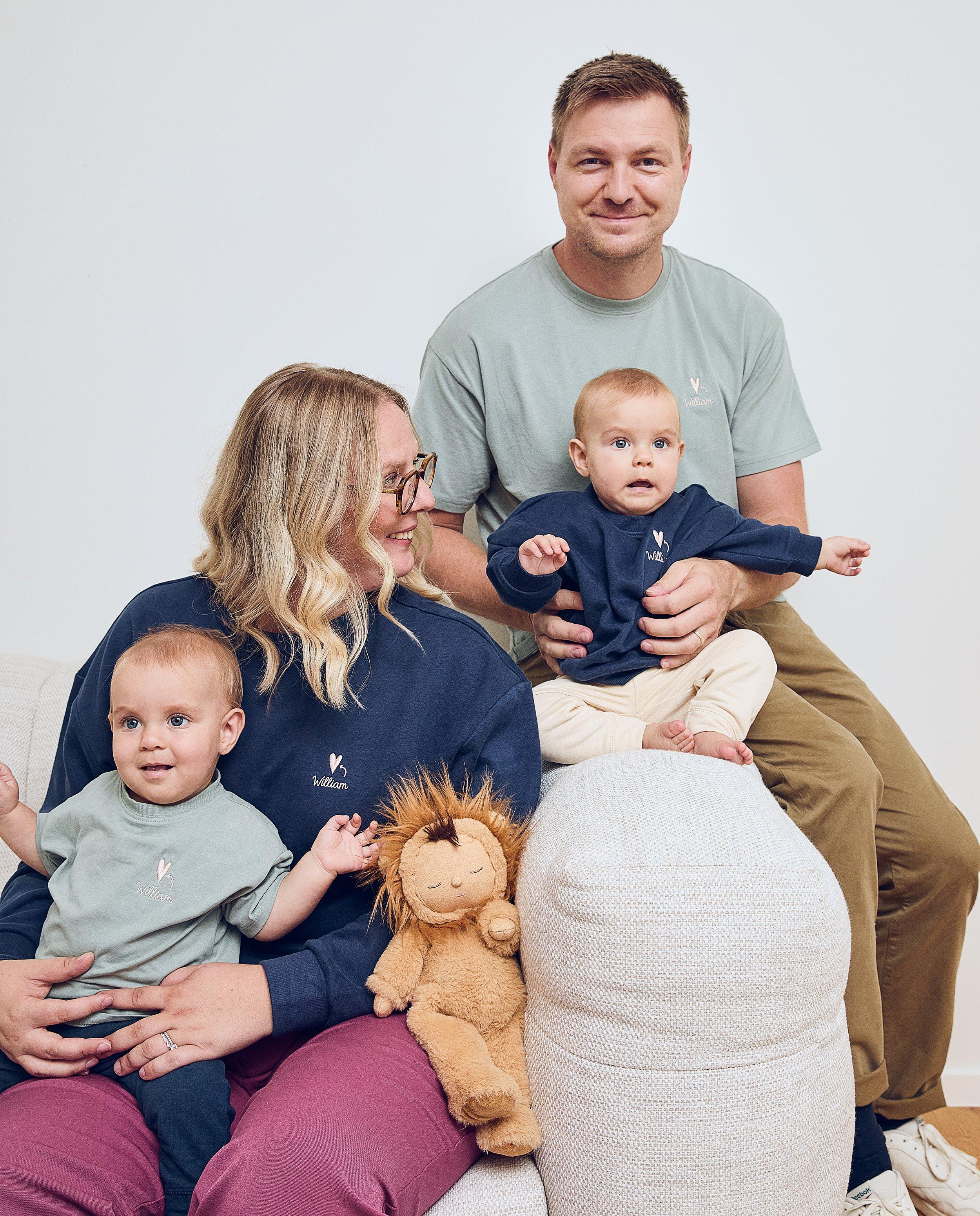 Sweaters - Personaliseerbare Koestertrui, baby