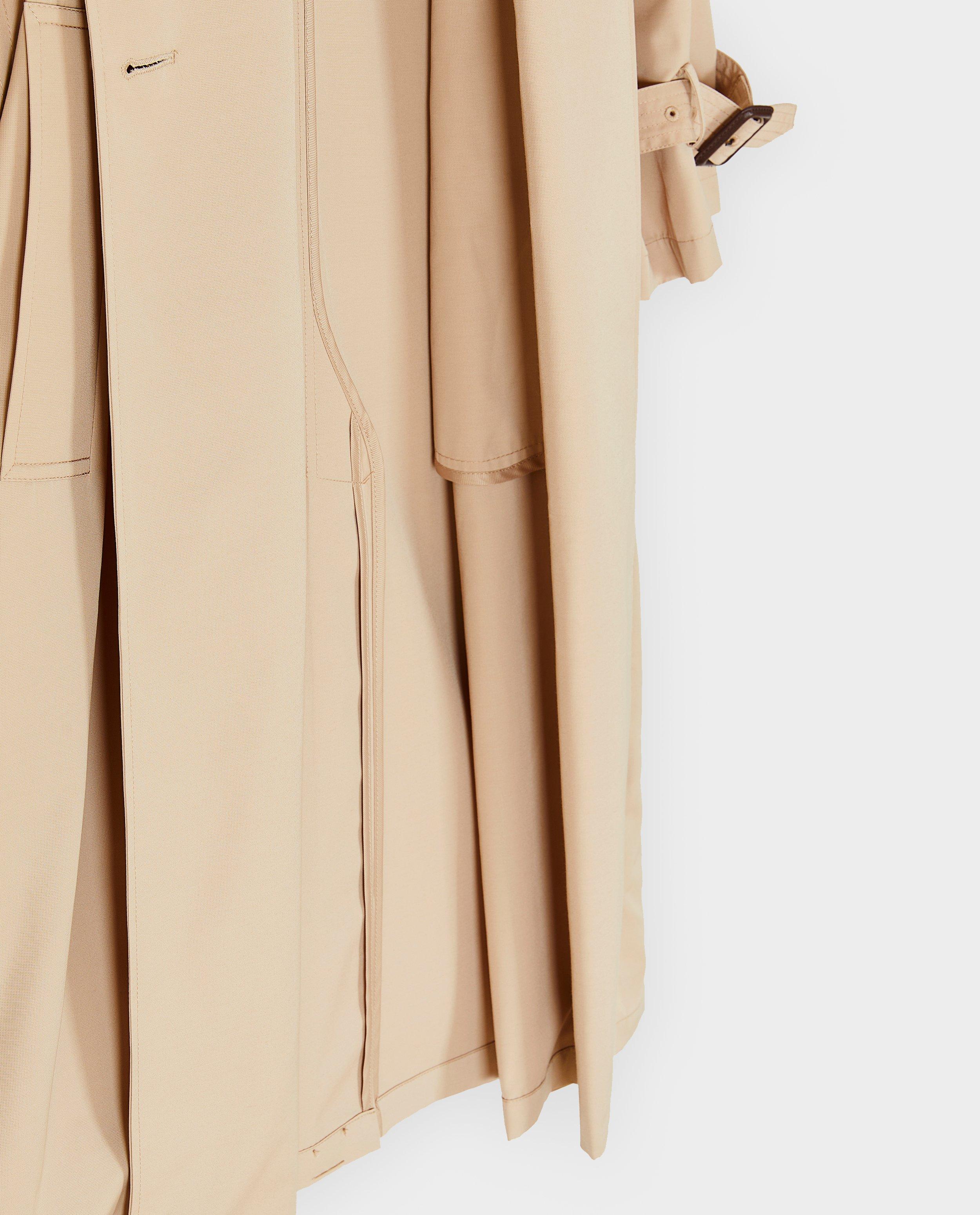 Trenchcoats - Beige trenchcoat