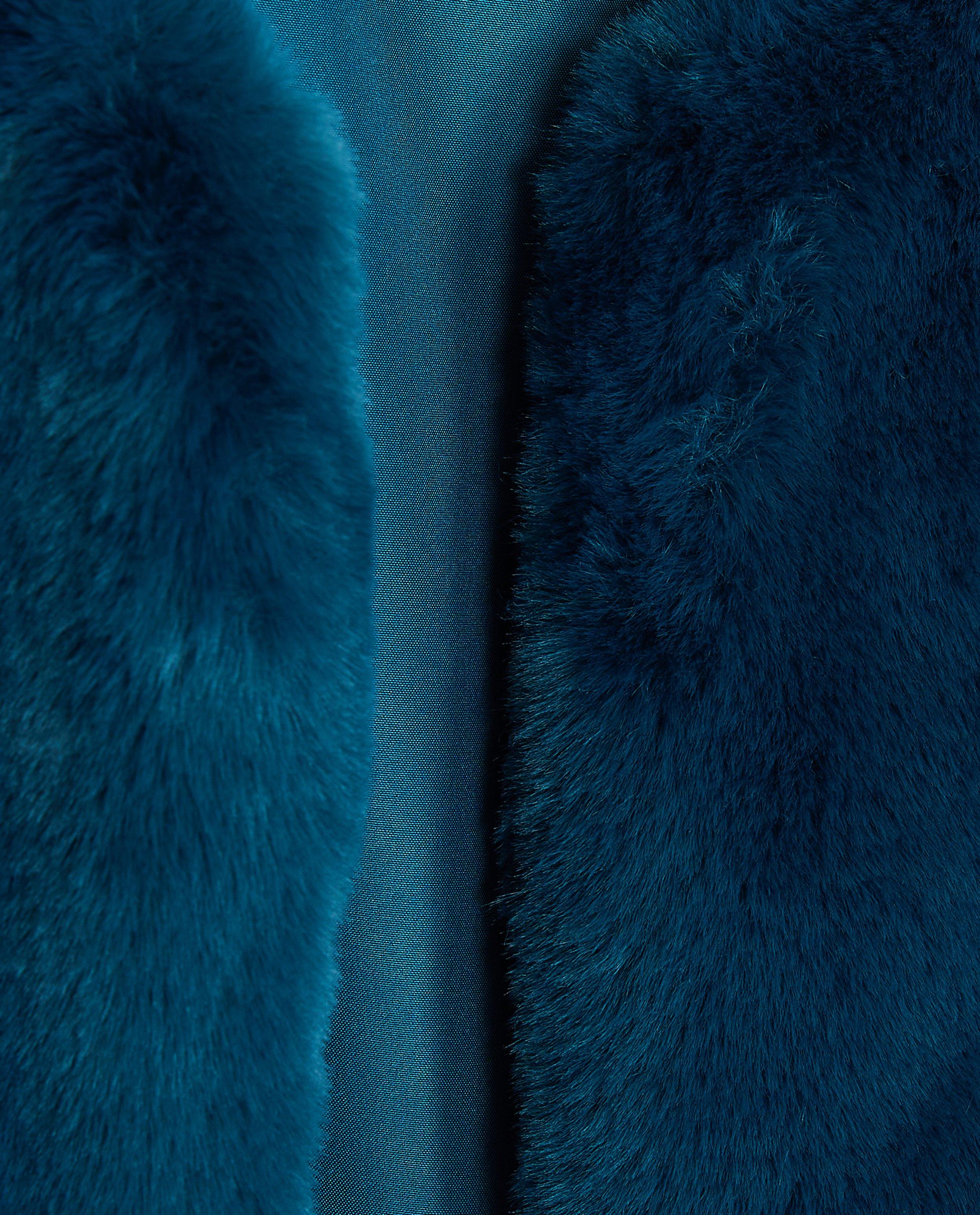 Blazers - Fluffy vest