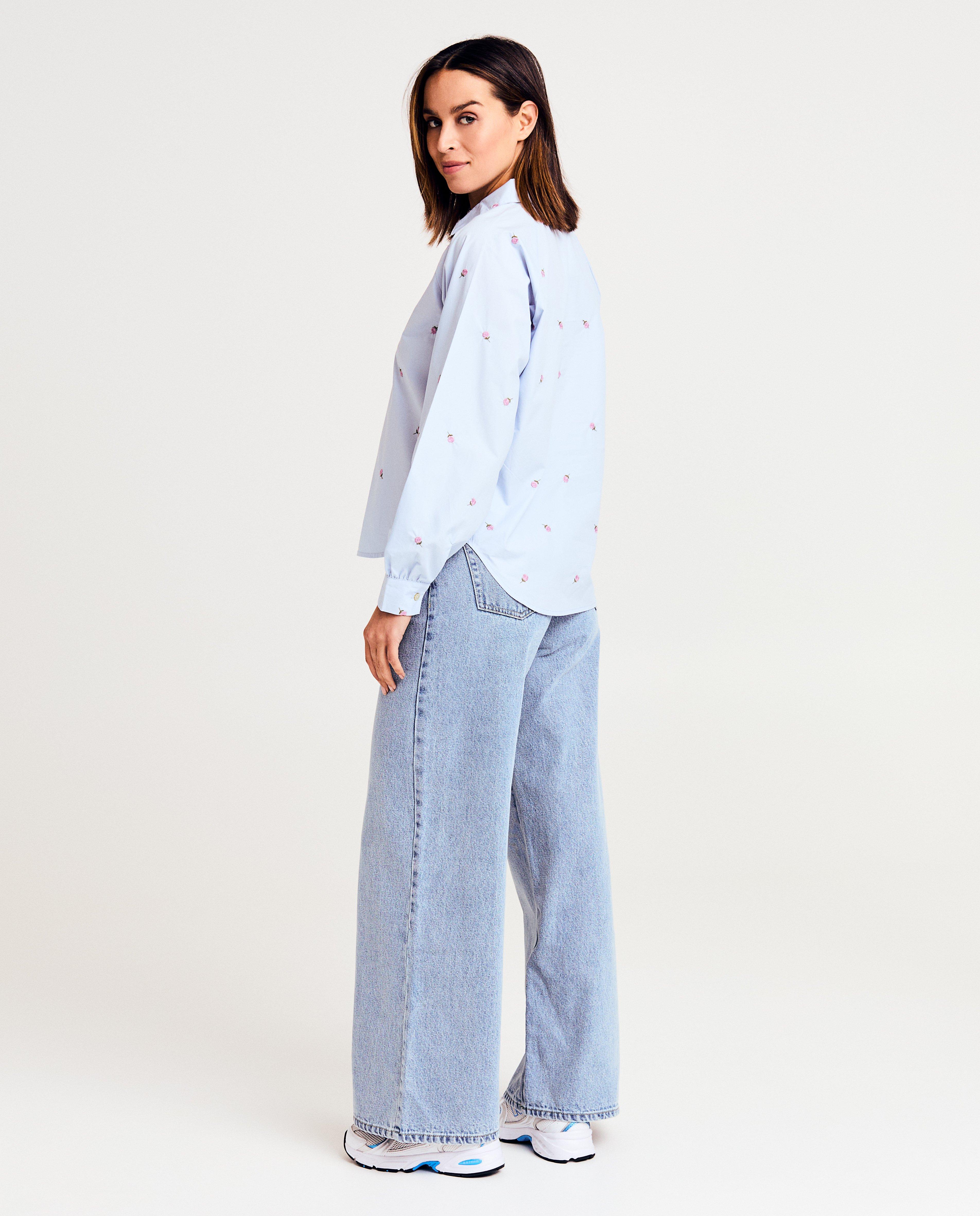 Hemden - Blouse met geborduurde bloemen