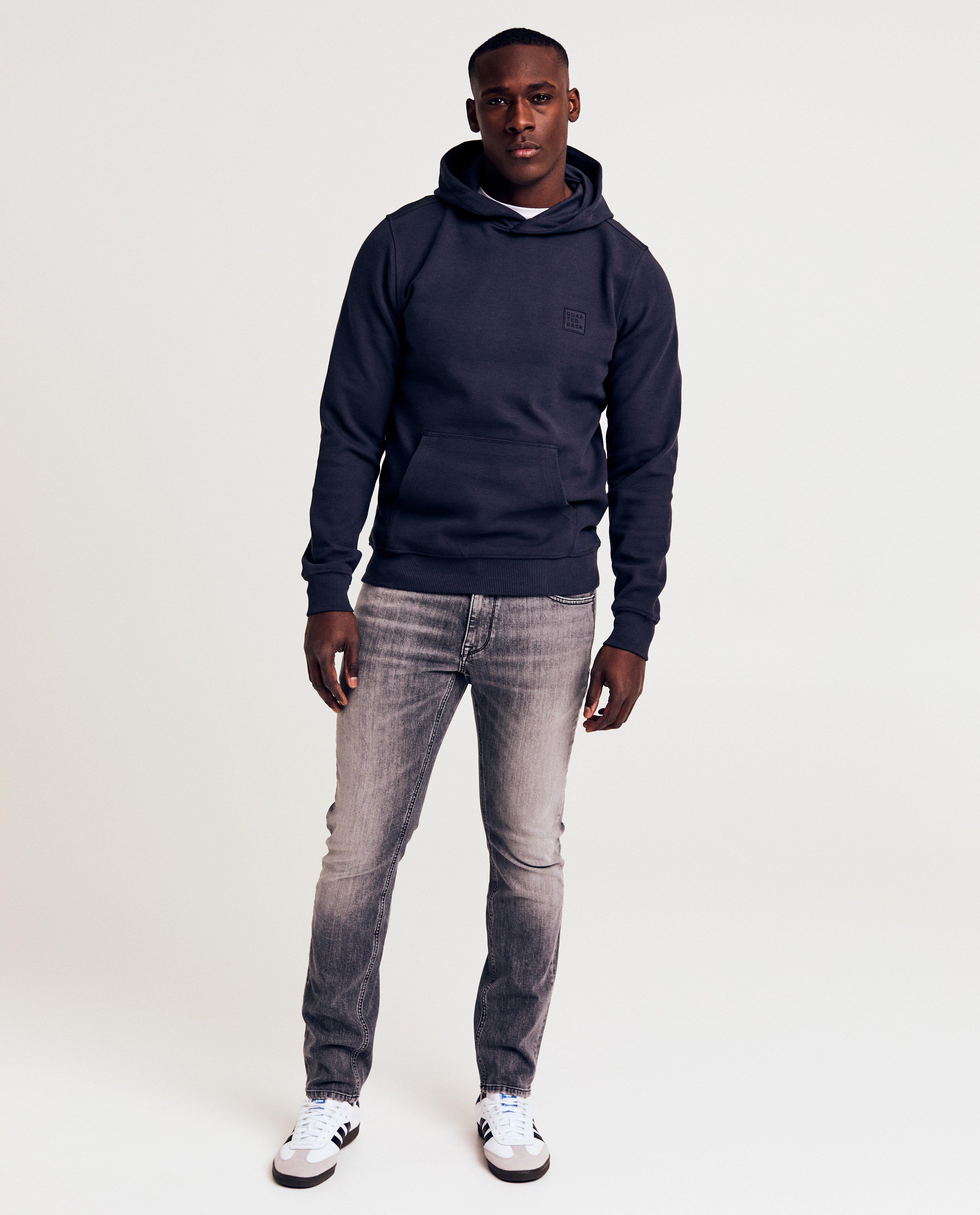 Sweaters - Hoodie met geborduurd logo