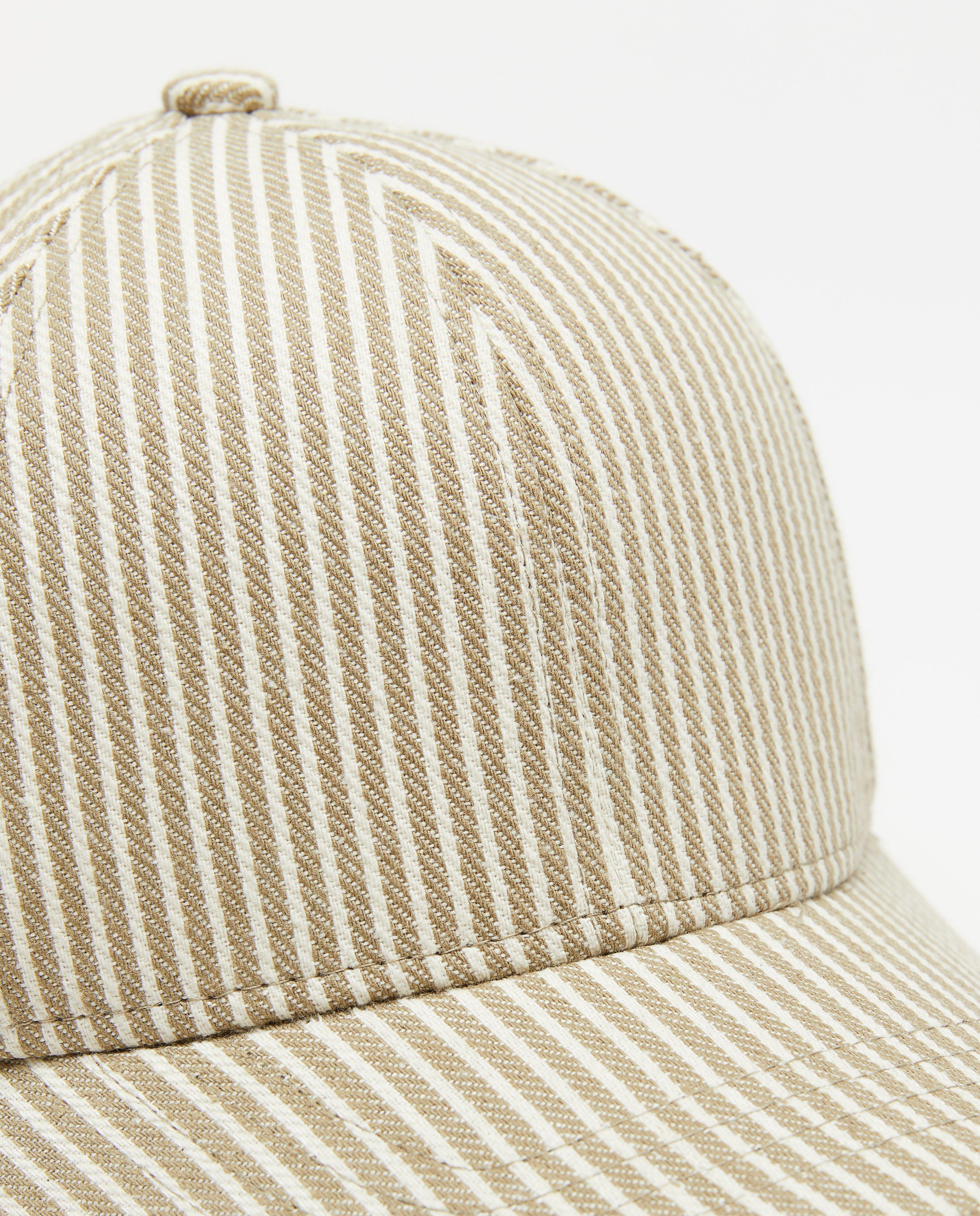 Bonneterie - Casquette rayée