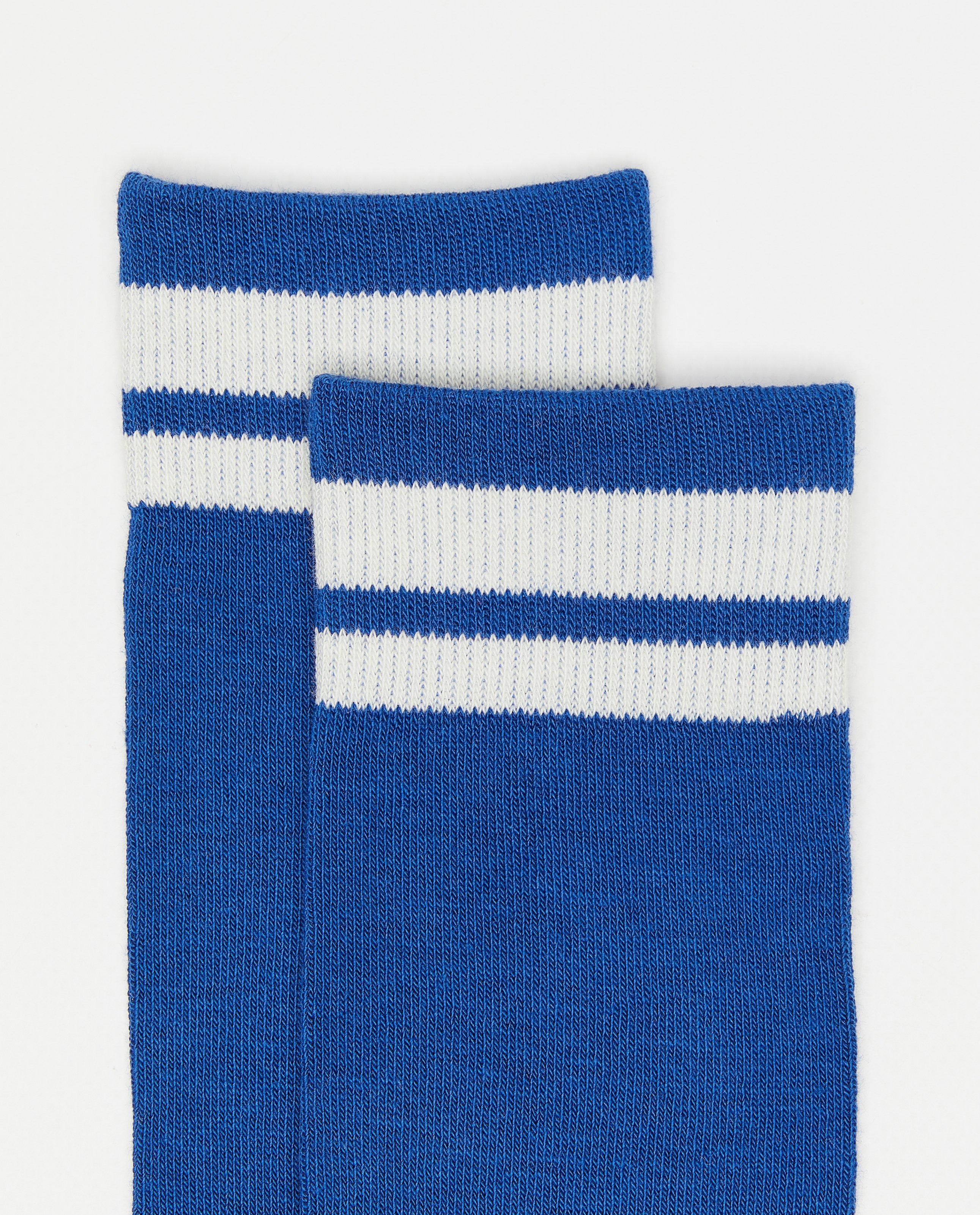 Blauwe kousen met strepen, maat 36-41 - Product Detail - blauw - afbeelding nummer 2