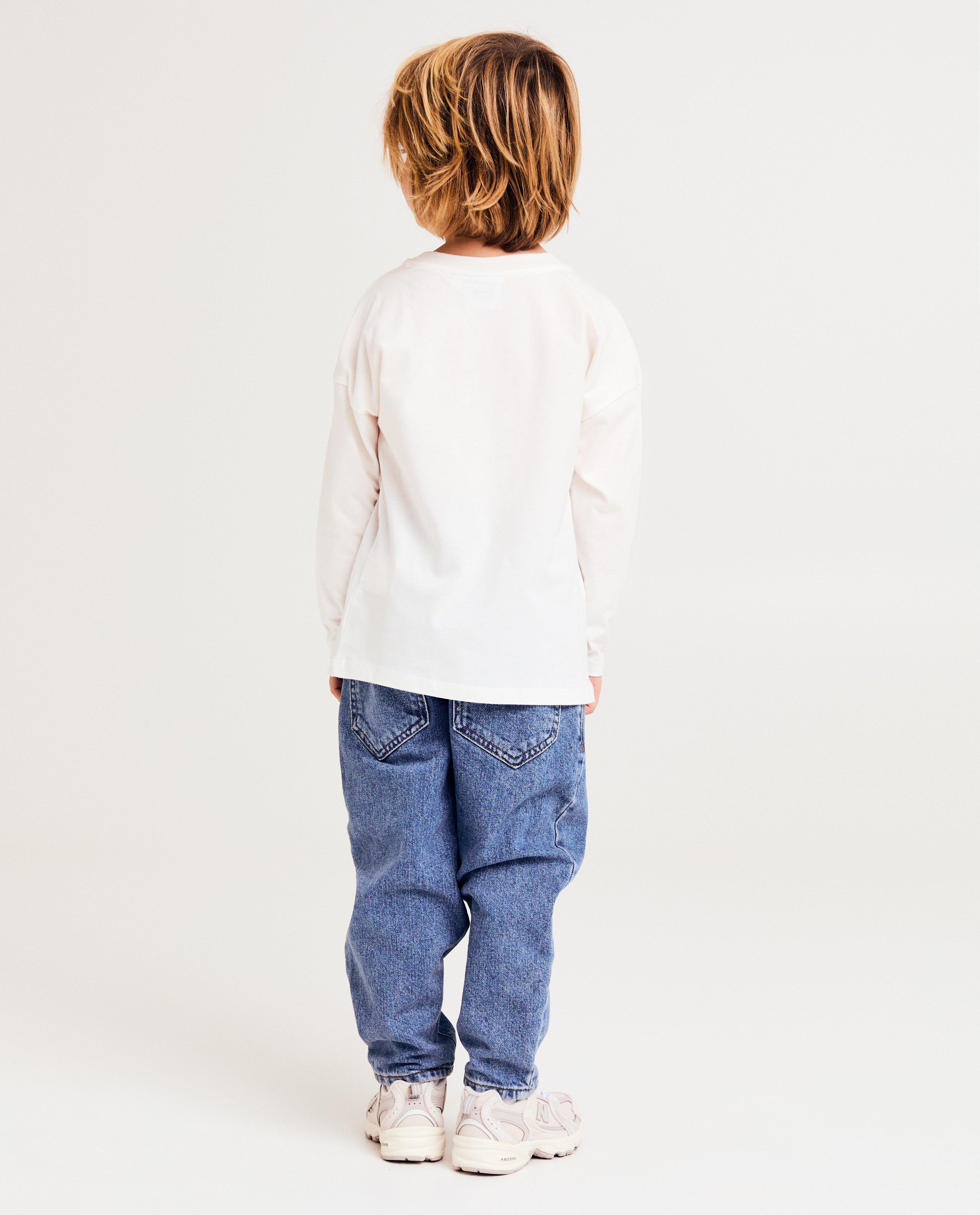 T-shirt &agrave; manches longues avec un imprim&eacute; de Pikachu - D&eacute;tails du produit - blanc - image num&eacute;ro 3