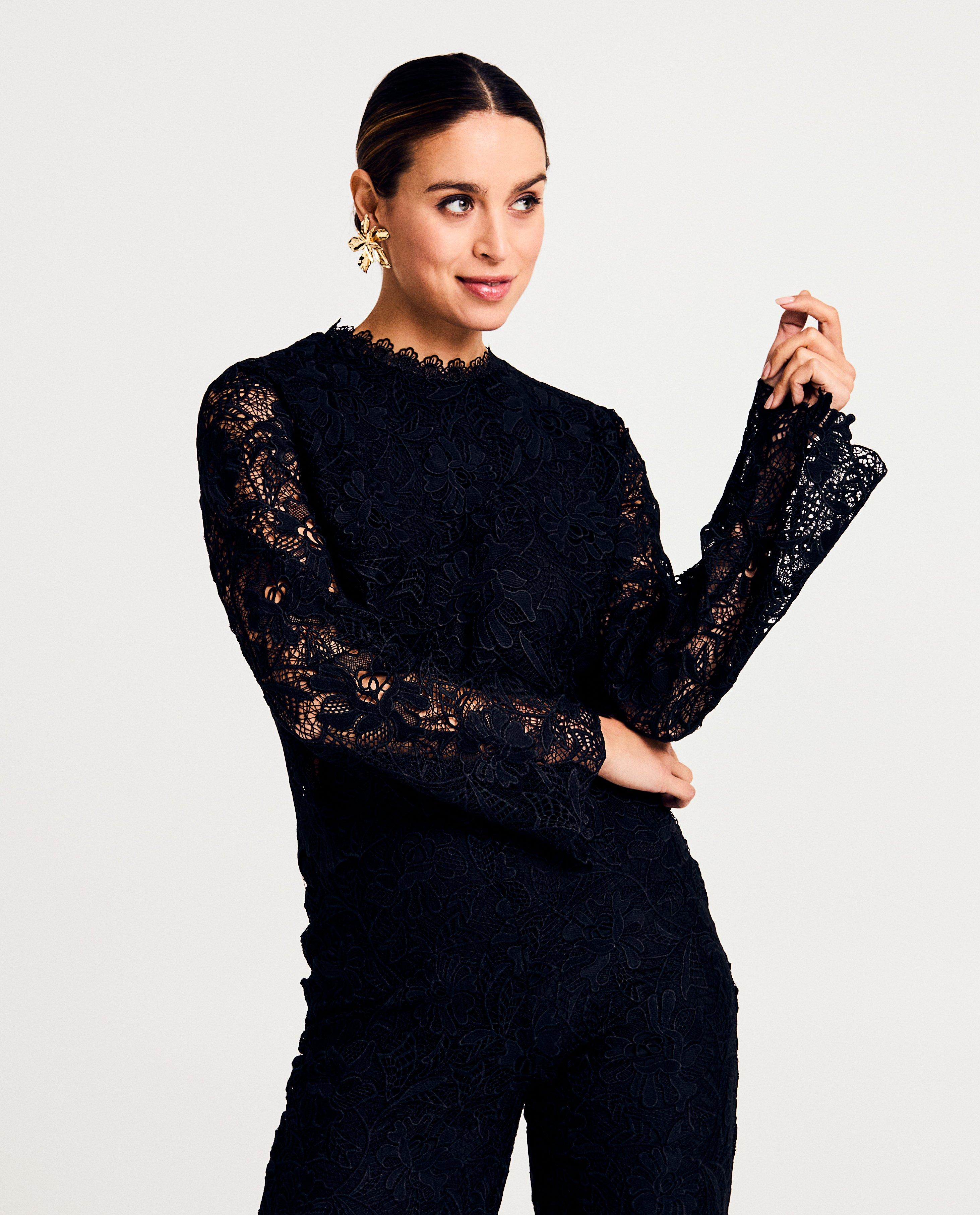 Blouse met kant - Product Detail - zwart - afbeelding nummer 2