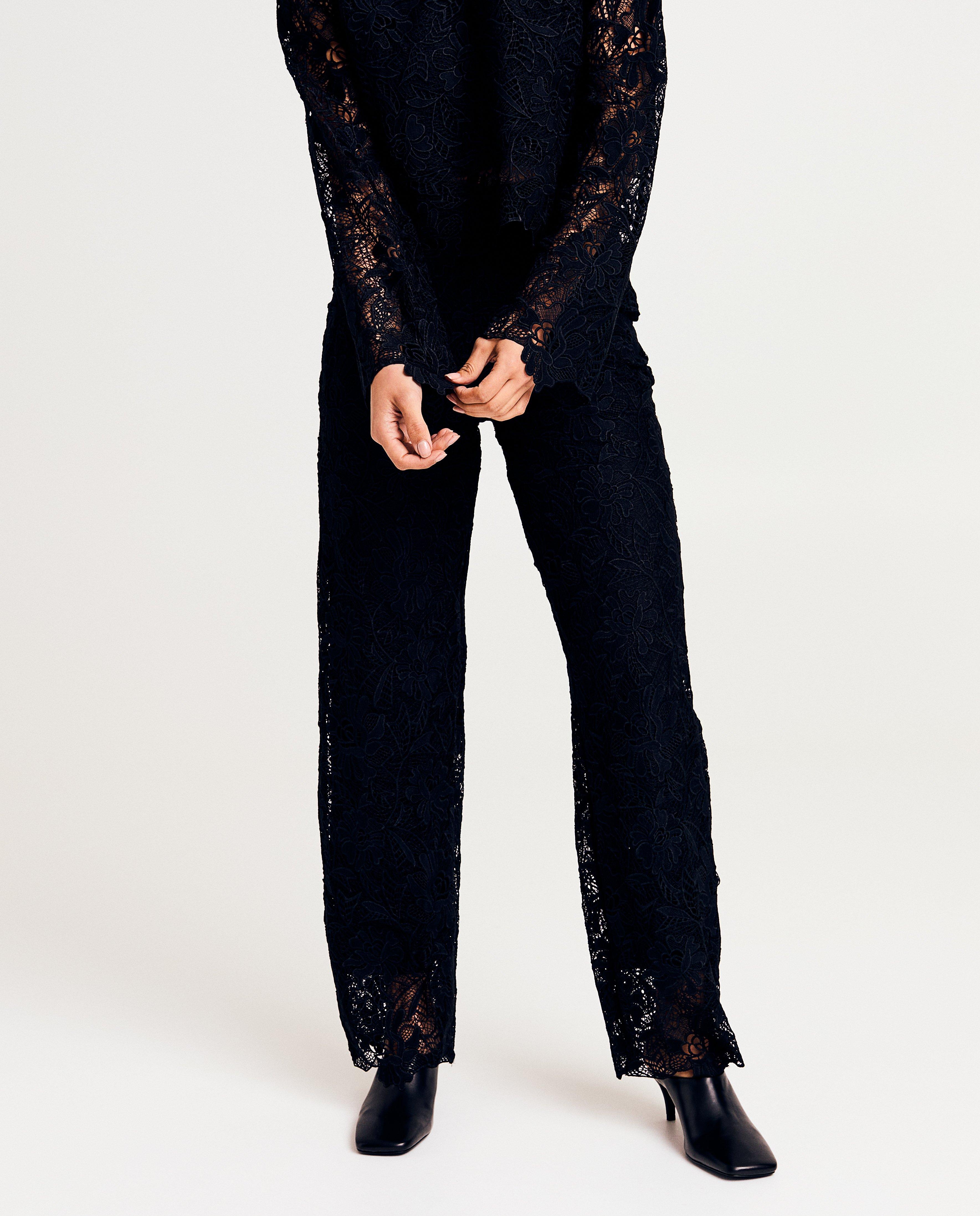 Pantalons - Pantalon avec motif floral en dentelle