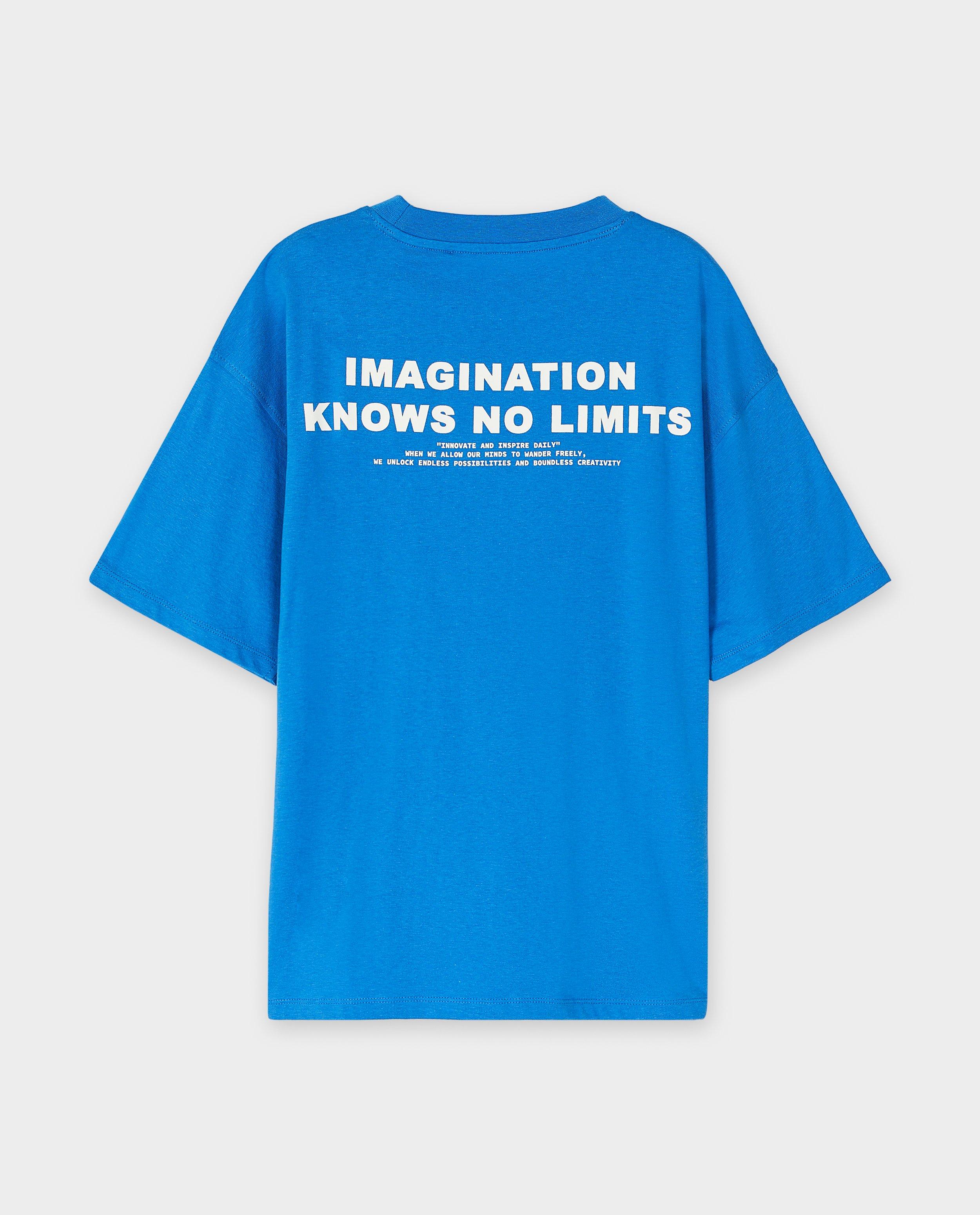 T-shirts - T-shirt avec un imprimé au dos