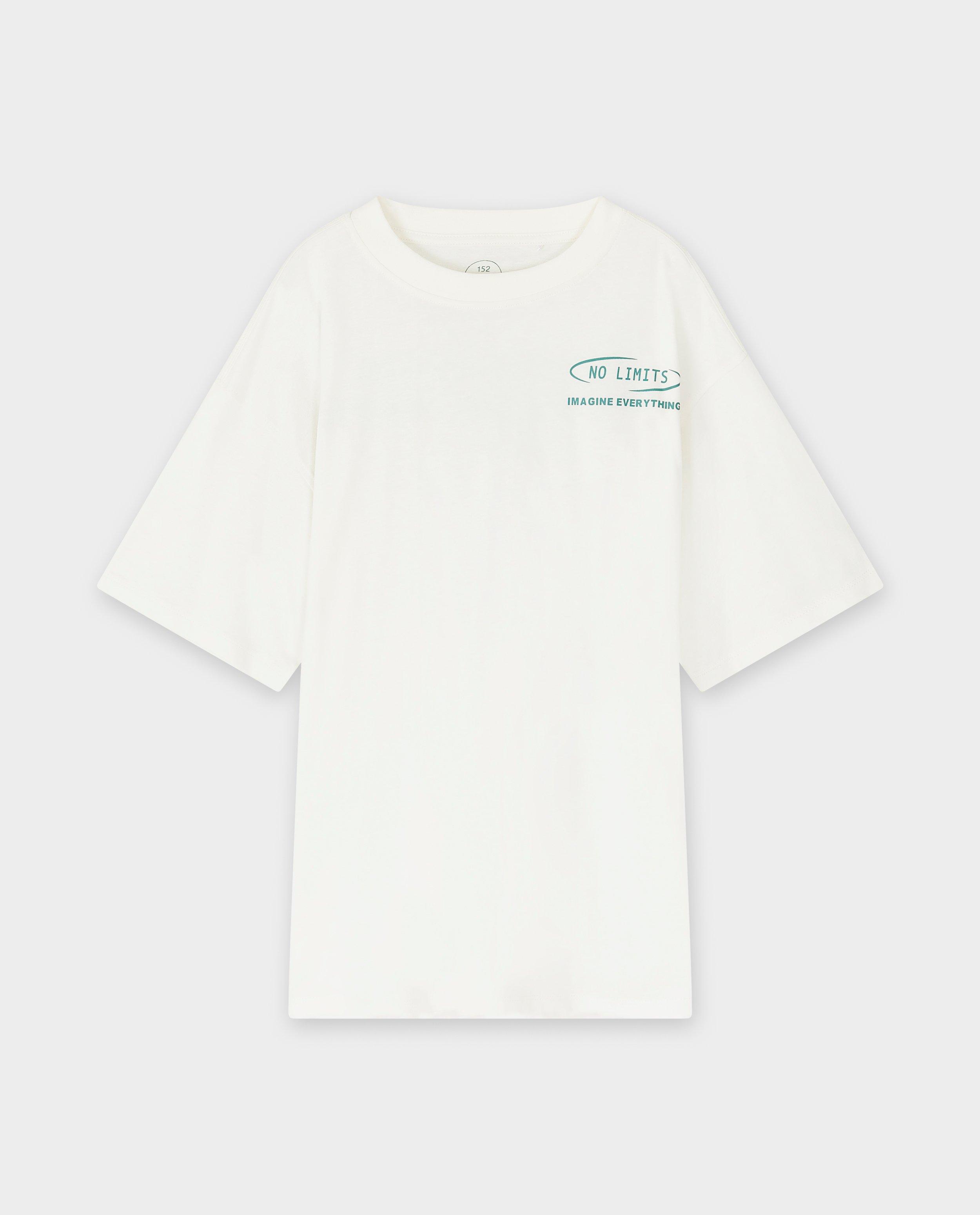 T-shirts - T-shirt avec un imprimé au dos