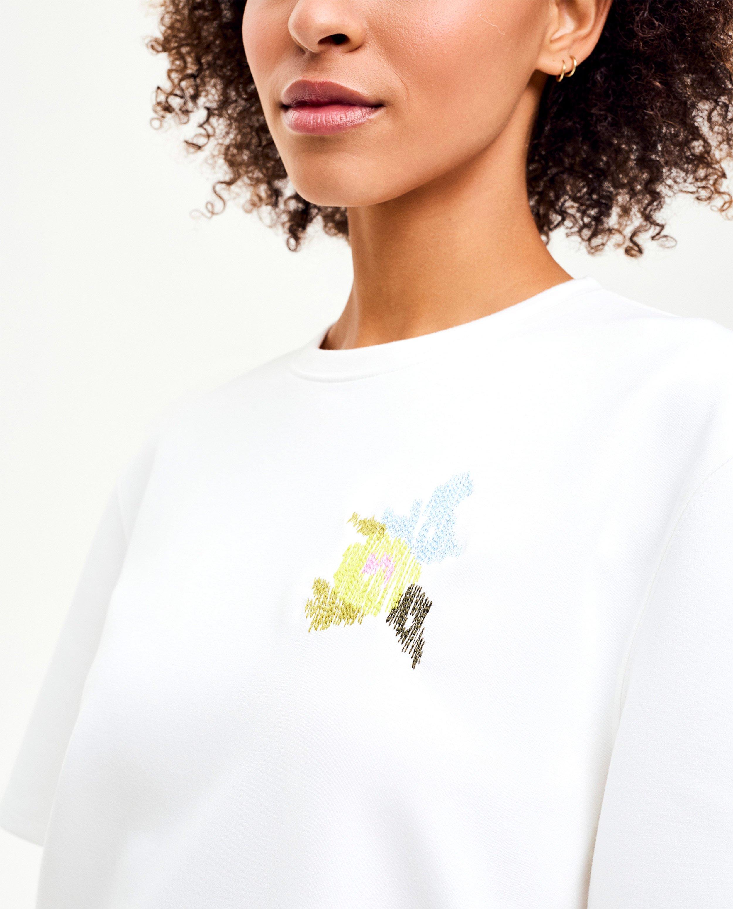 T-shirts - T-shirt met geborduurde bloem