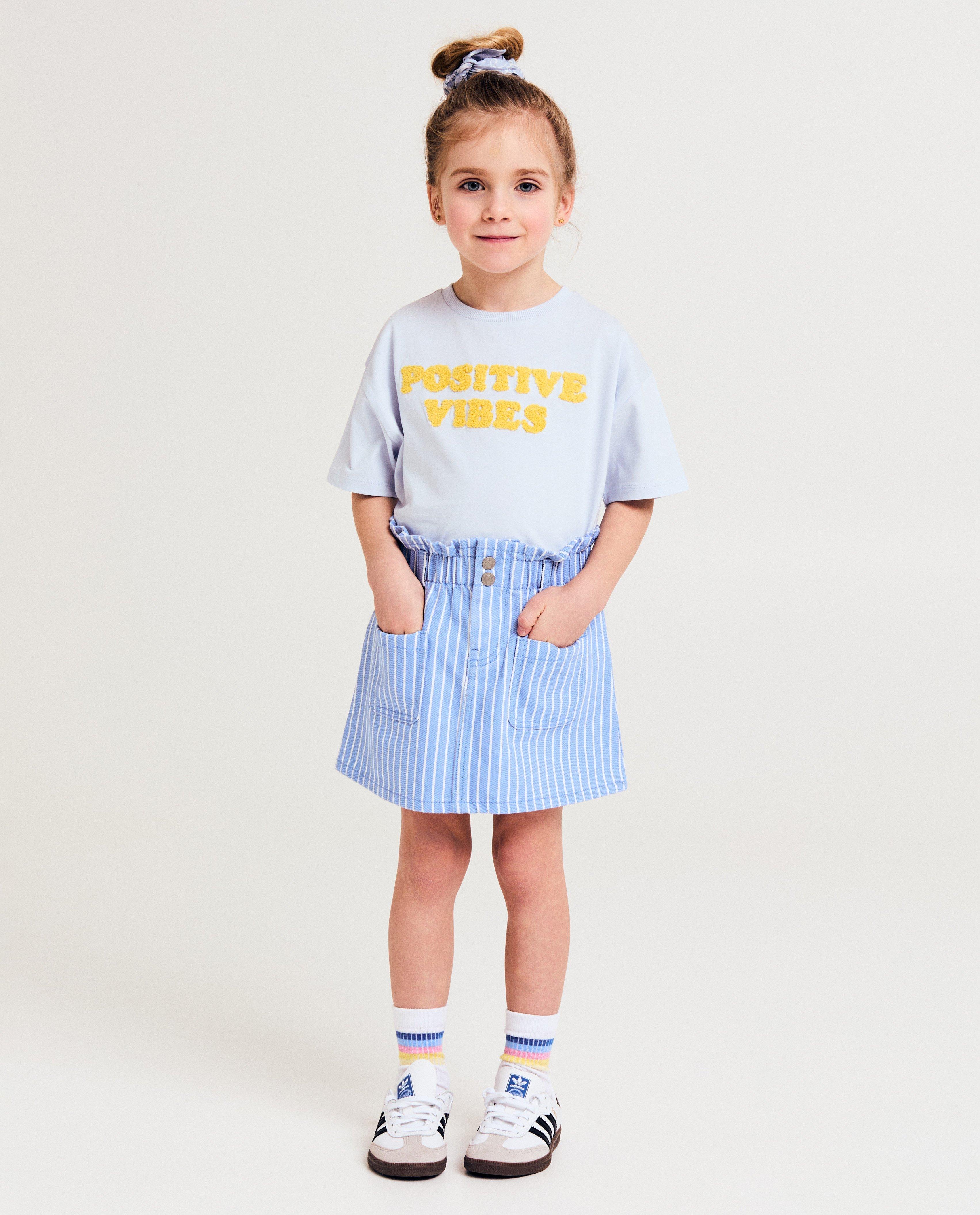 T-shirts - T-shirt met opschrift van bouclé