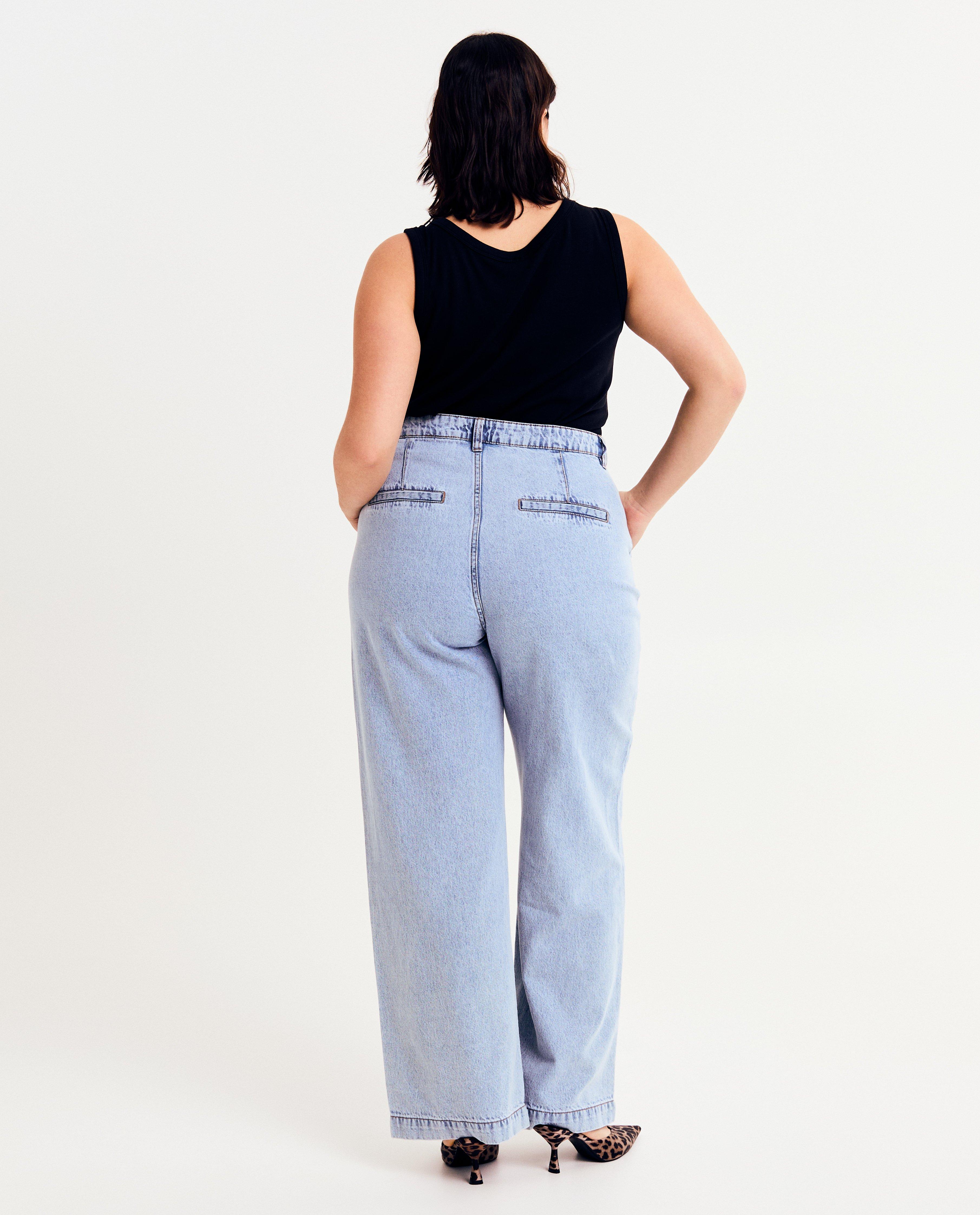 Lichtblauwe jeans, wide leg fit - Product Detail - blauw - afbeelding nummer 5