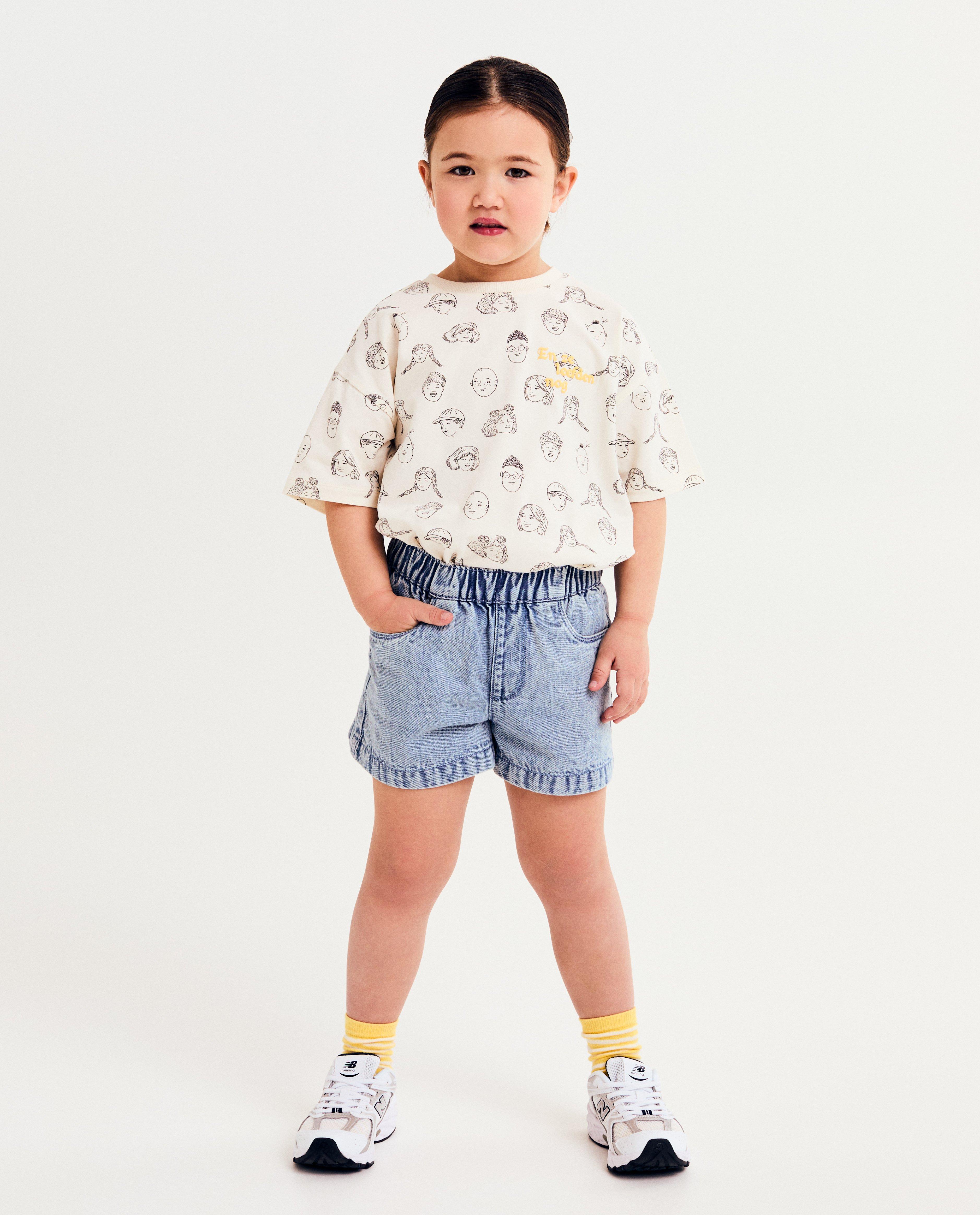 Shorten - Blauwe jeansshort, unisex