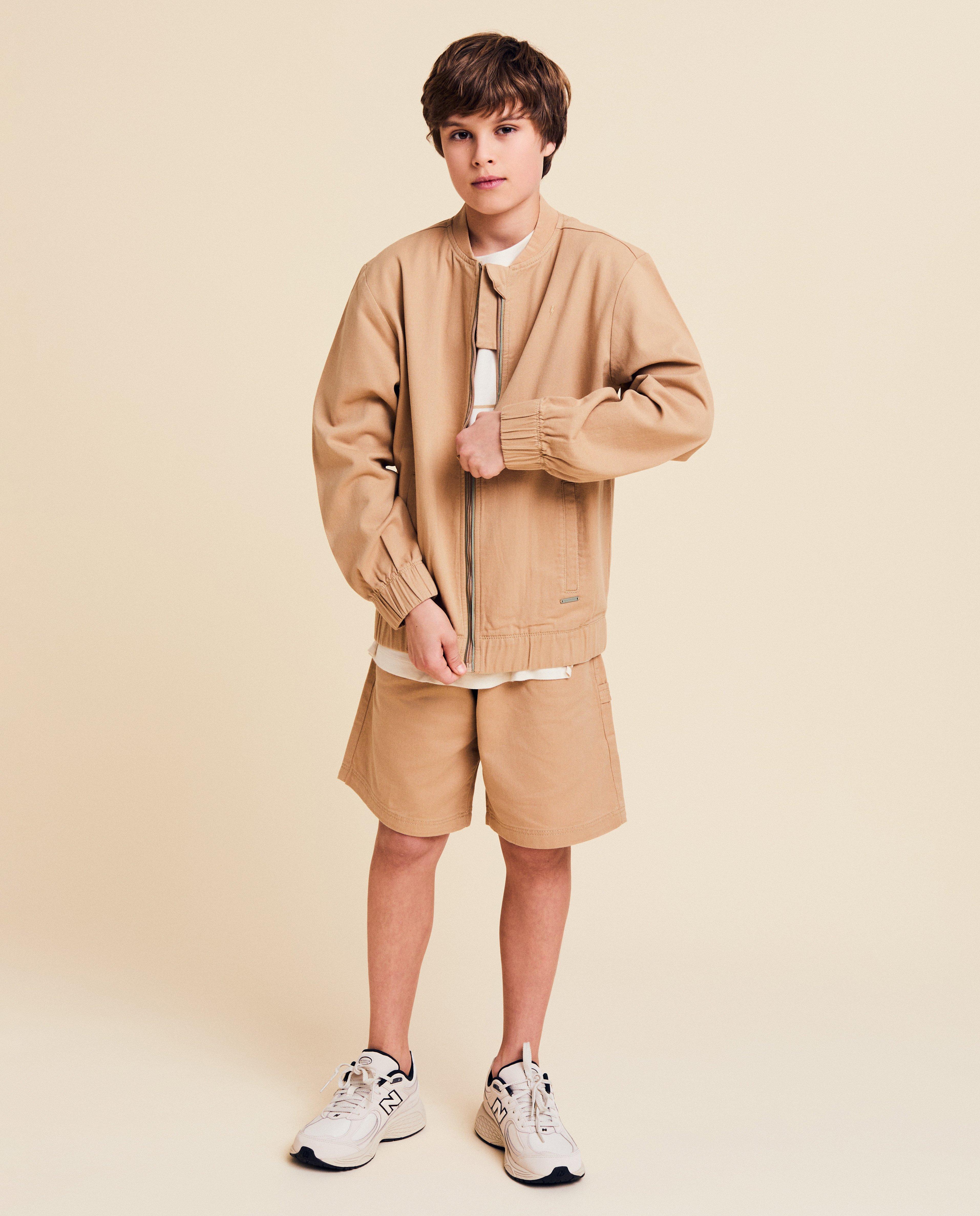 Cardigan - Bruine bomber, Special occasions