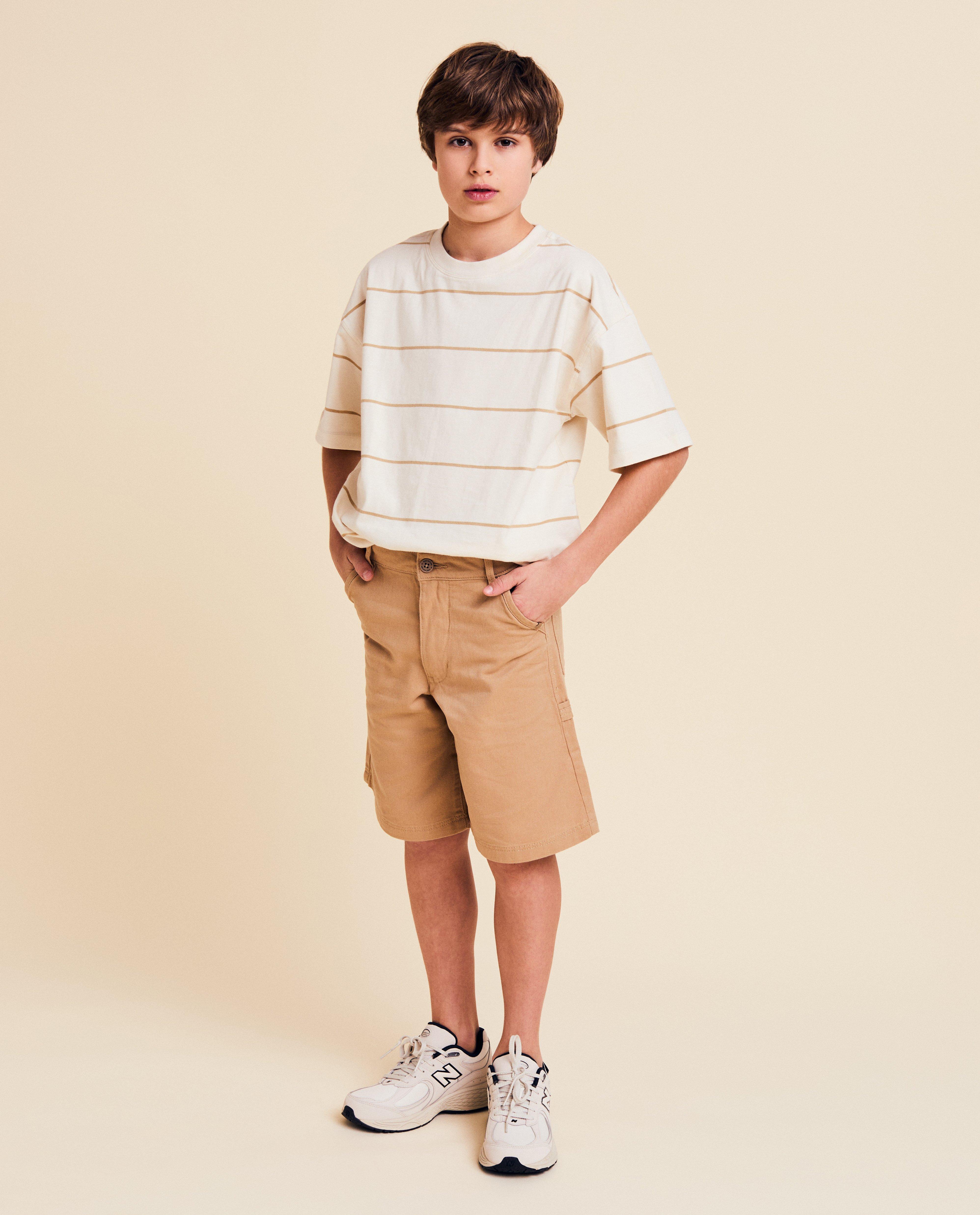 Short brun, Special occasions - null - Kidz Nation