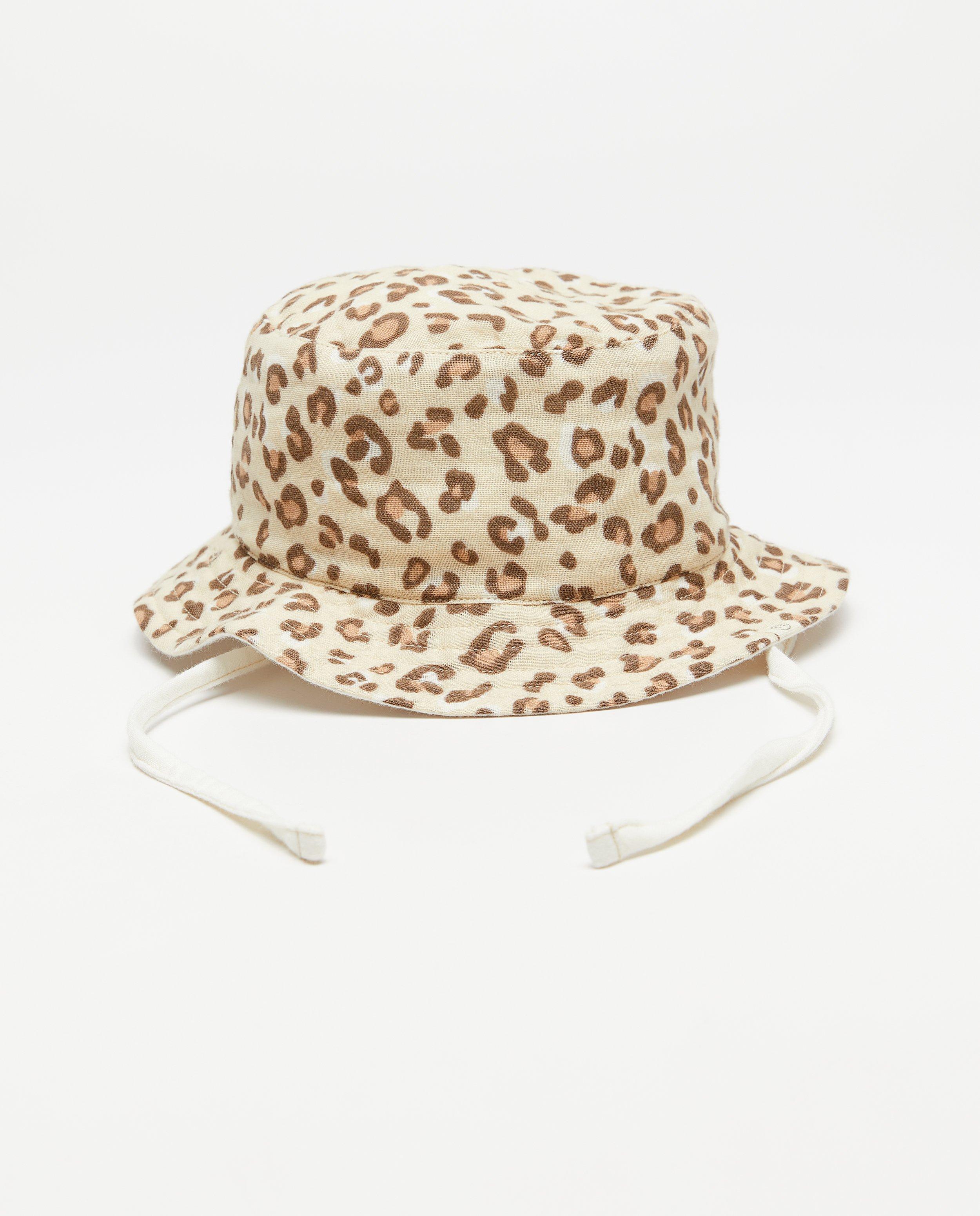 Omkeerbaar zonnehoedje met luipaardprint