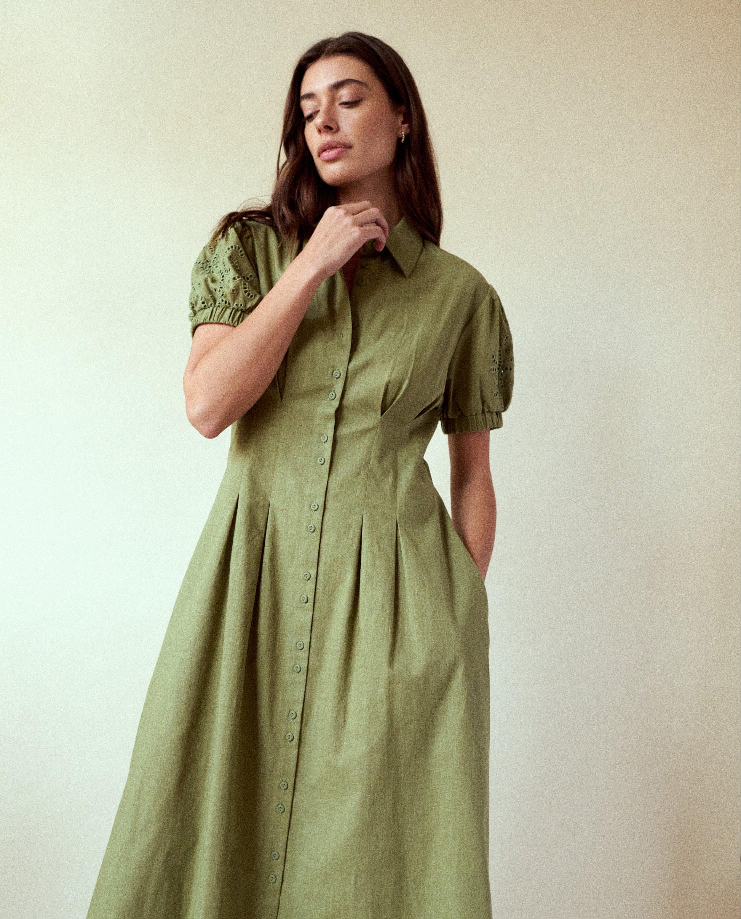 Kleedjes - Jurk met broderie anglaise