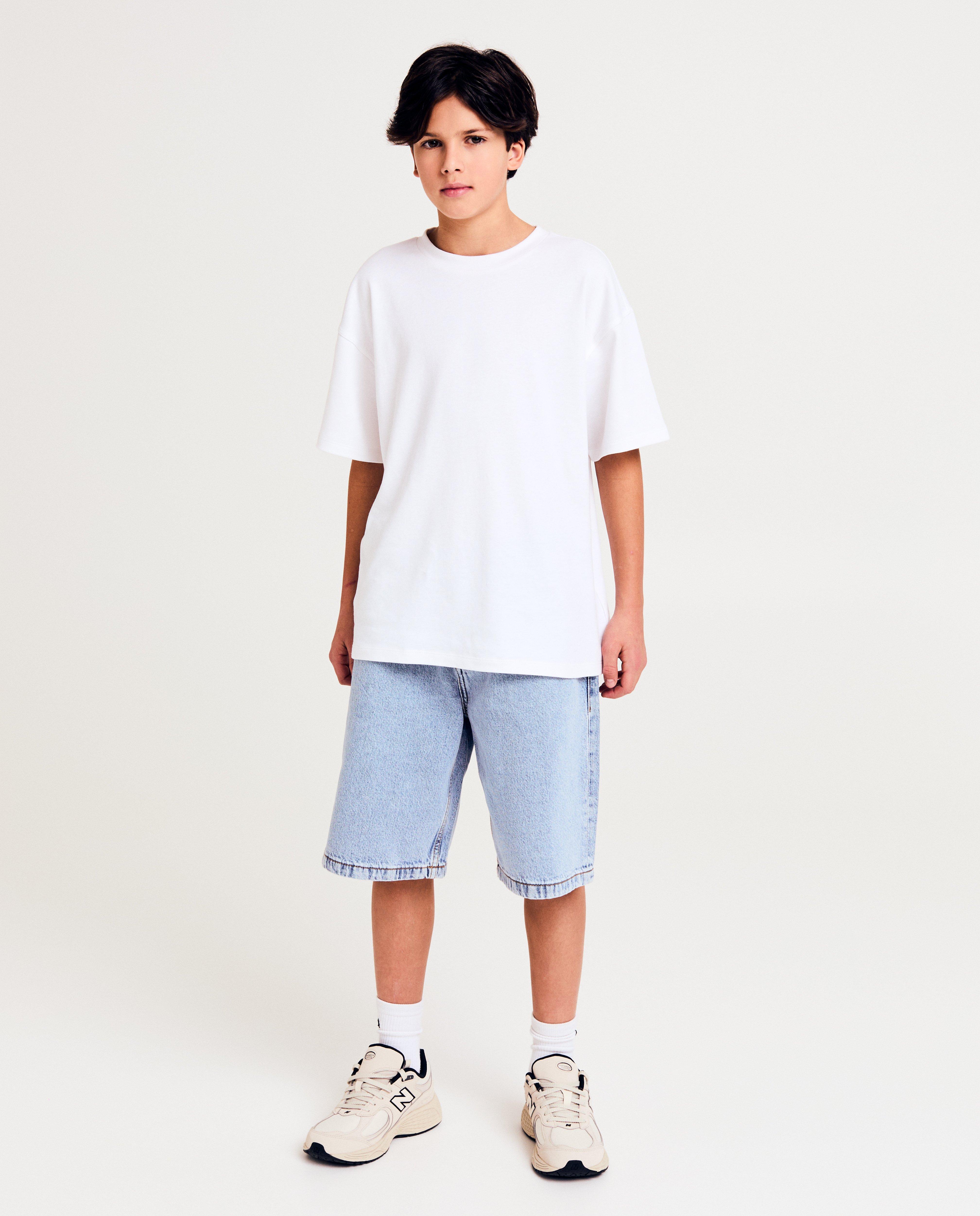 Grijze jeansshort - Product Detail - lichtblauw - afbeelding nummer 1