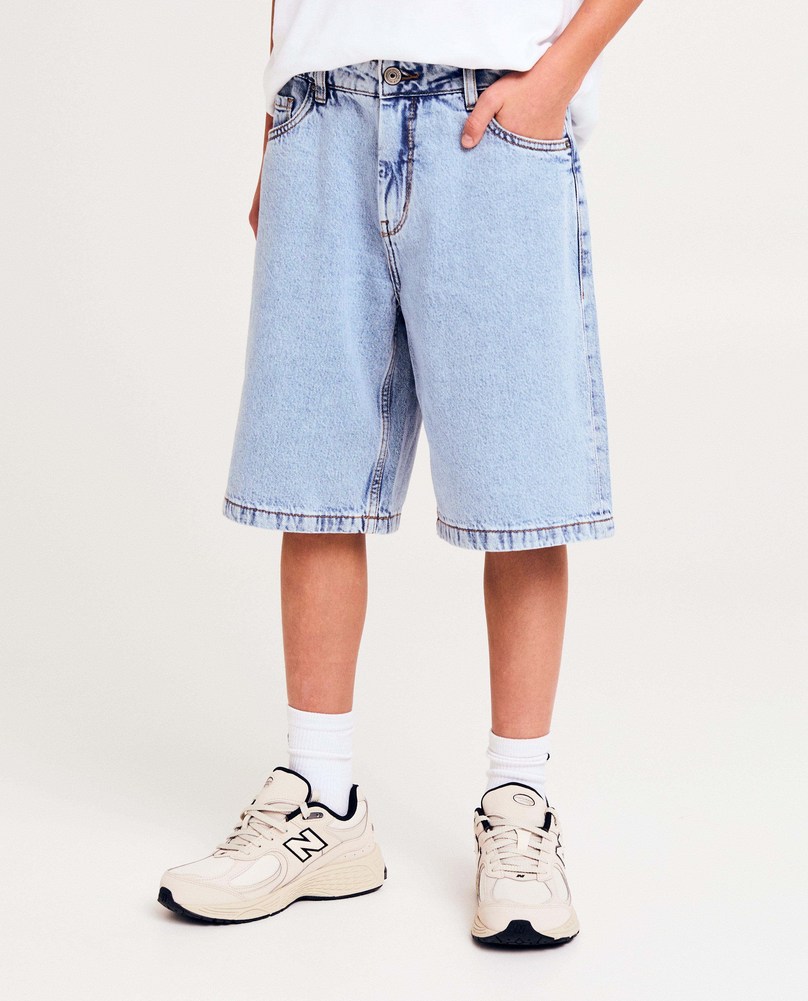 Grijze jeansshort - Product Detail - lichtblauw - afbeelding nummer 3