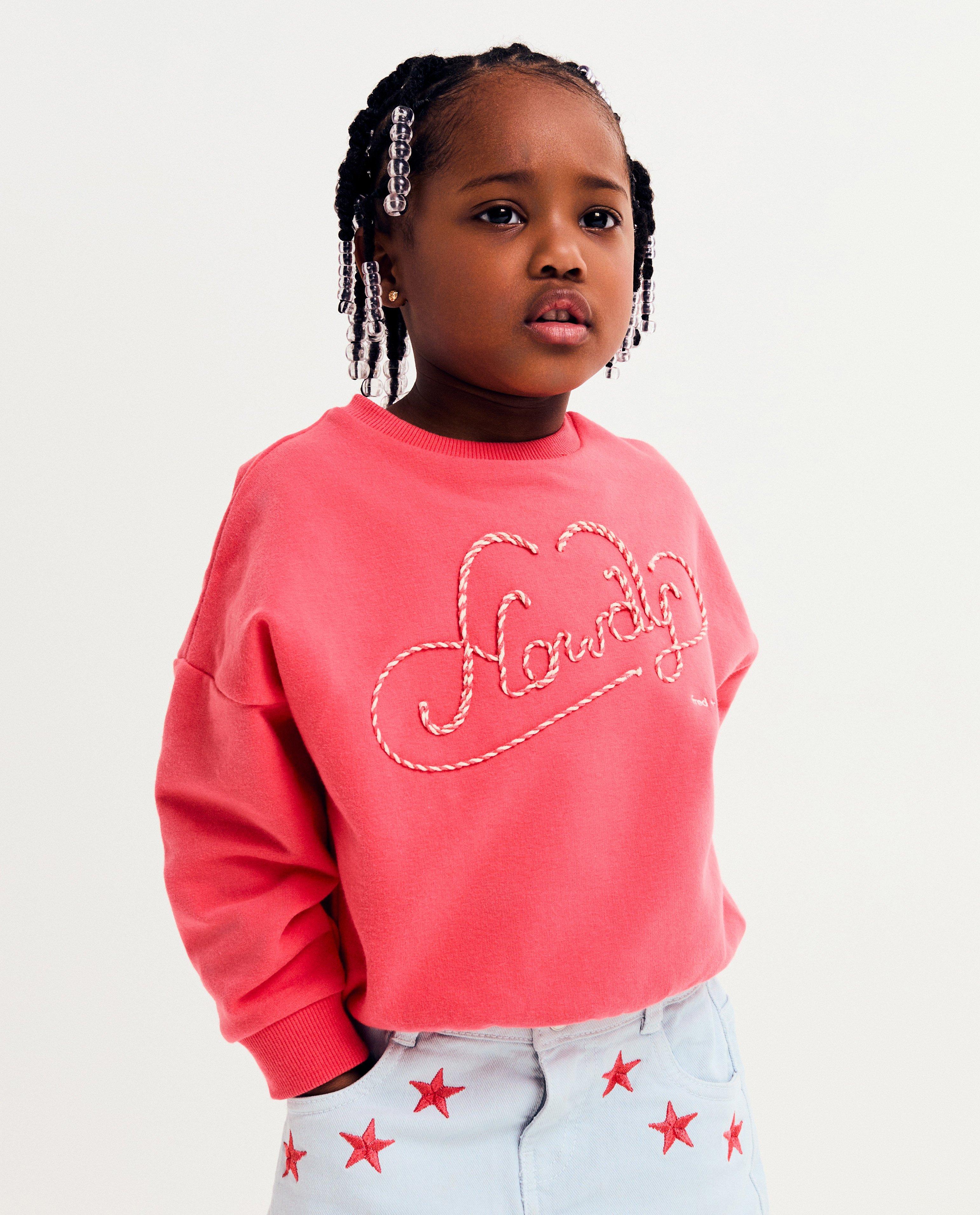 Sweater met opschrift in reliëf, 92-134 - null - Fred + Ginger