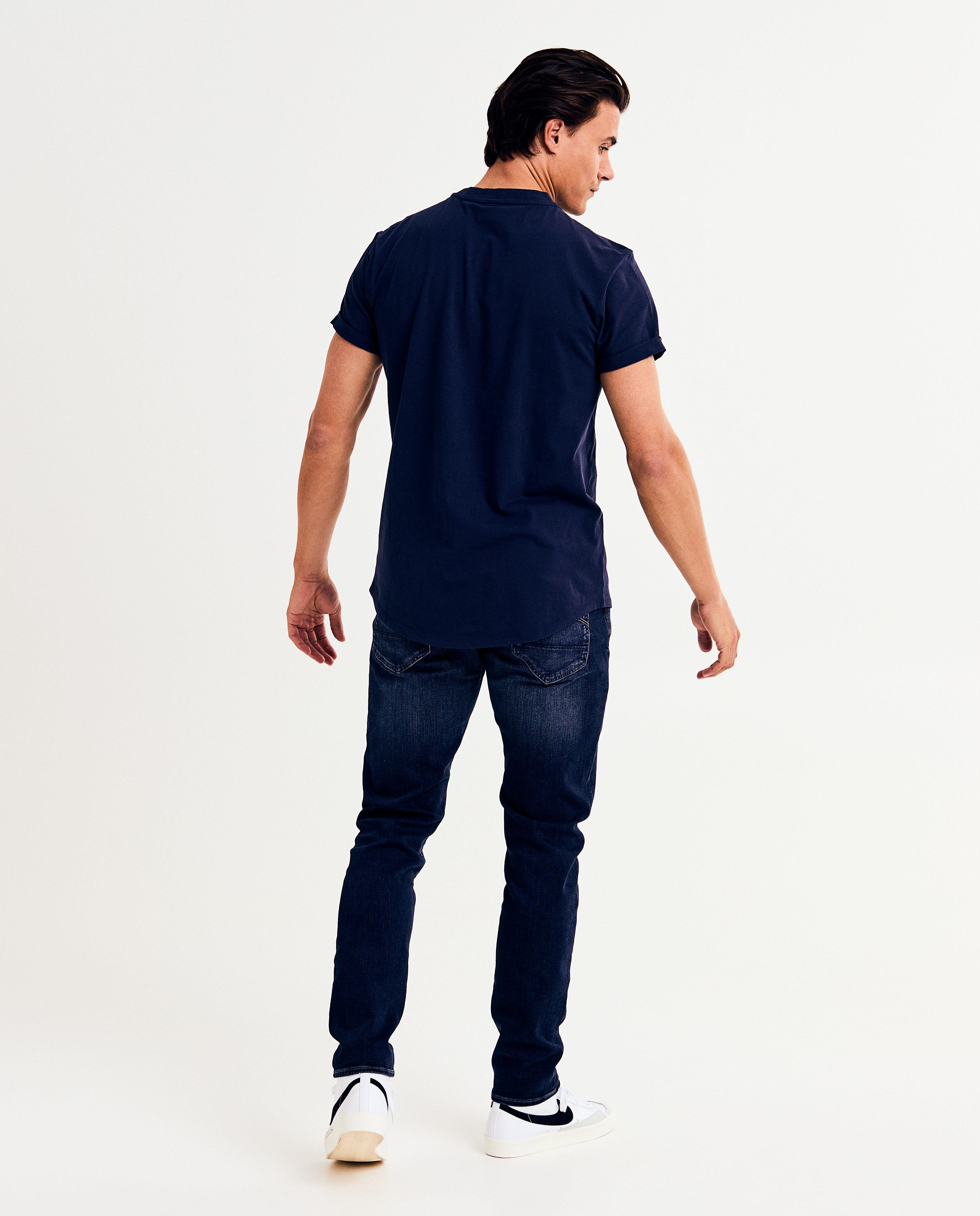T-shirts - T-shirt met logo in reliëf