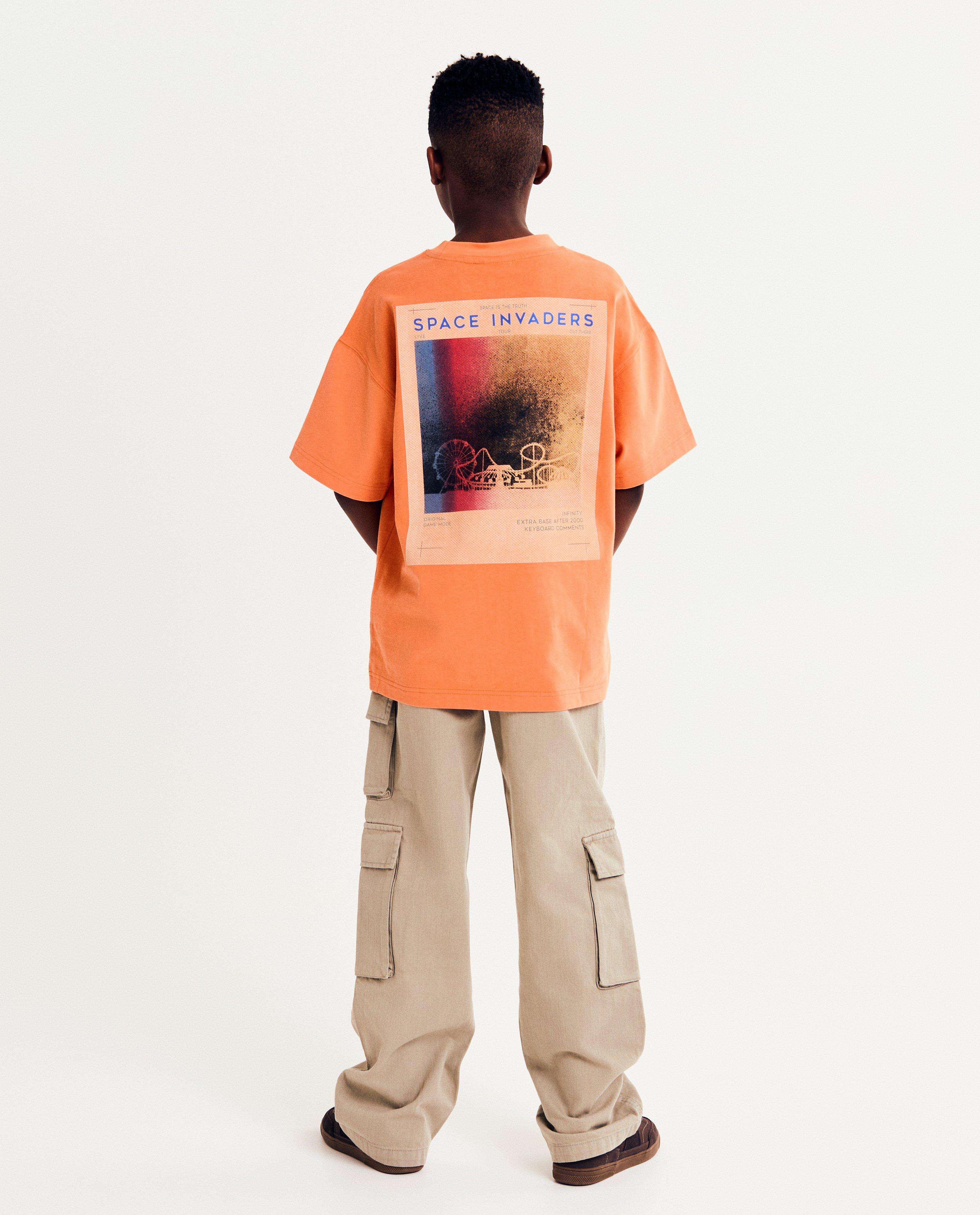 T-shirts - T-shirt avec impression au dos, coupe ample