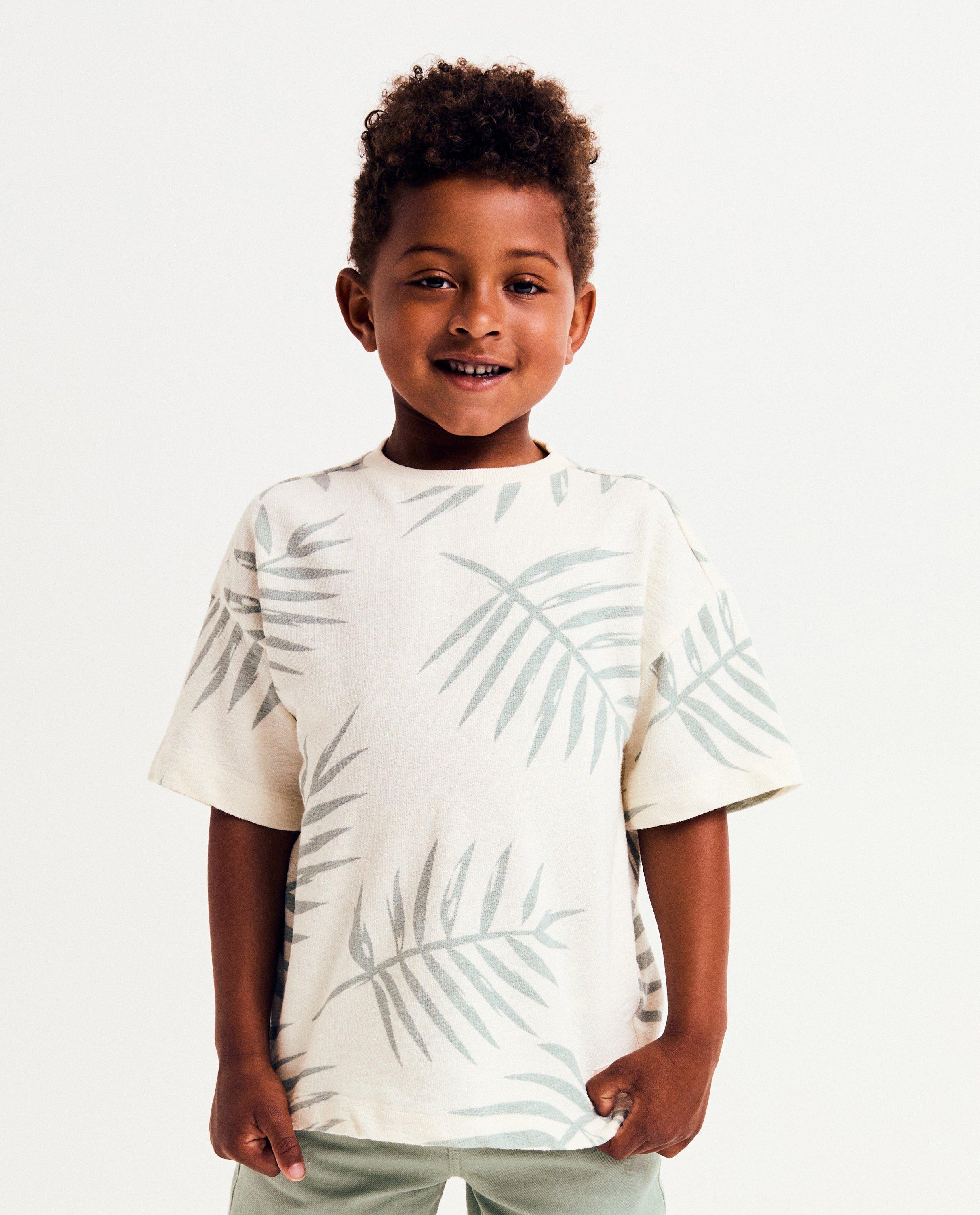 T-shirt met tropische print