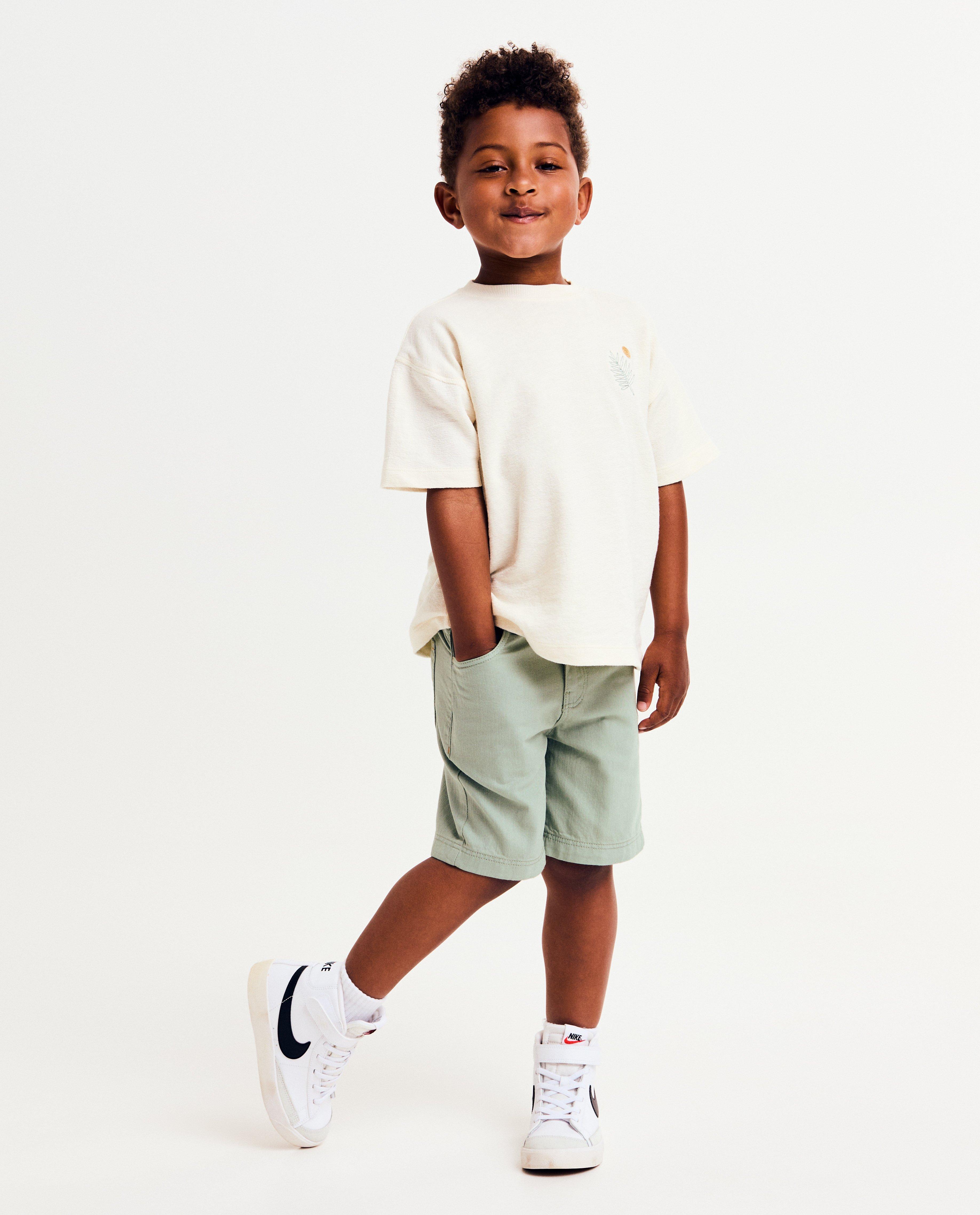 Short vert - Détails du produit - khaki - image numéro 2