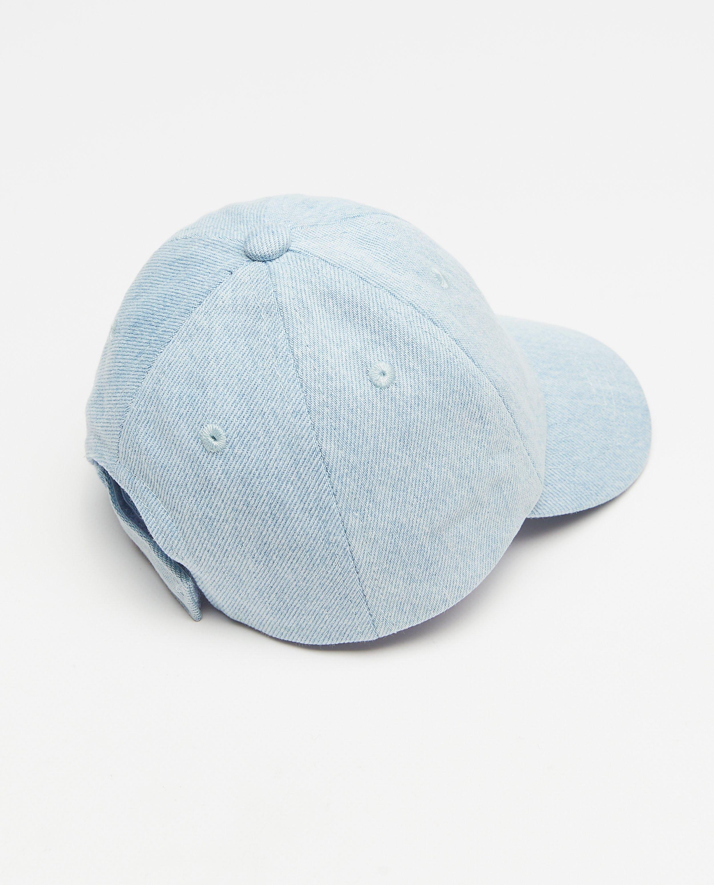 Breigoed - Blauwe pet met verwassen look