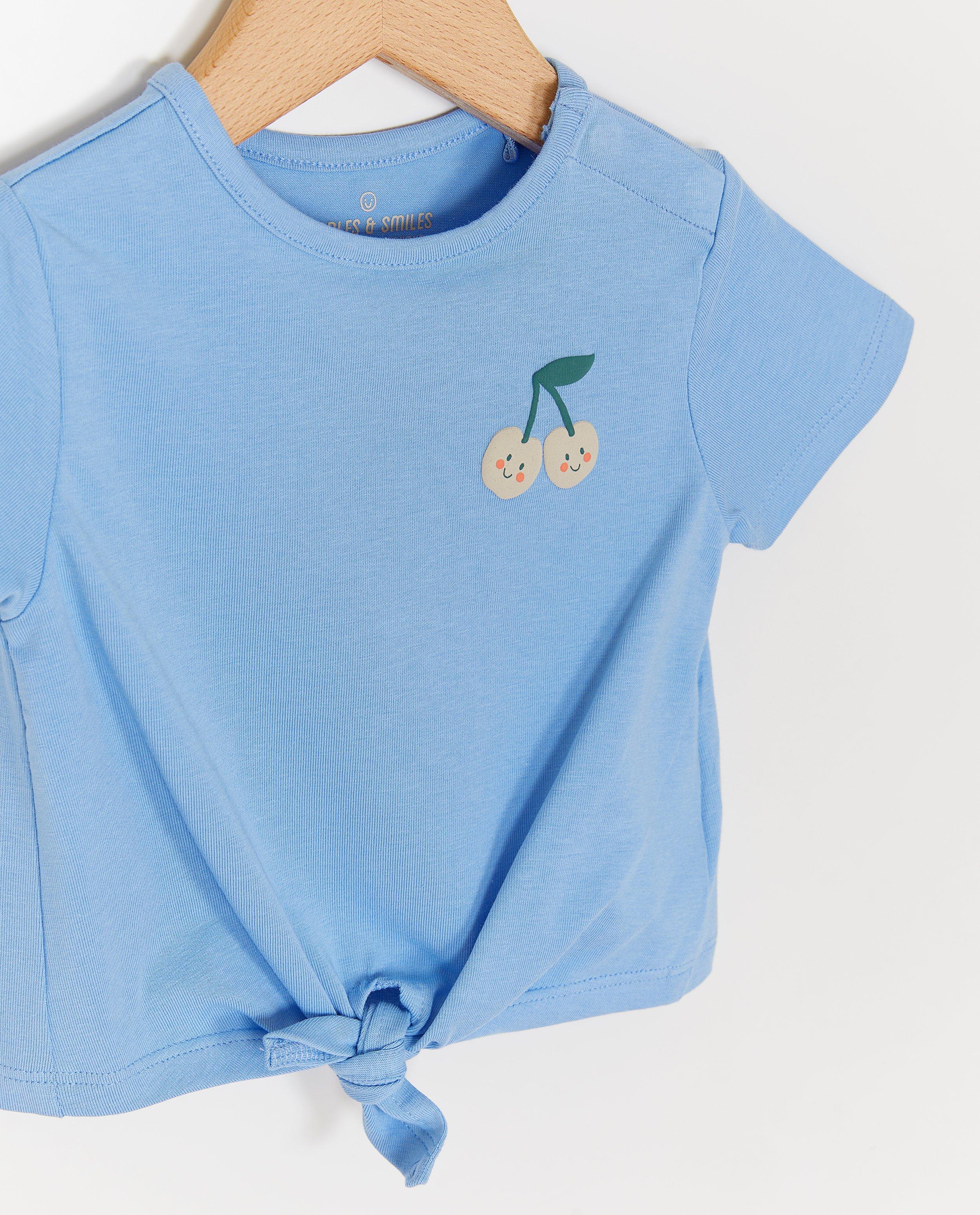T-shirts - T-shirt met kleine reliëfprint