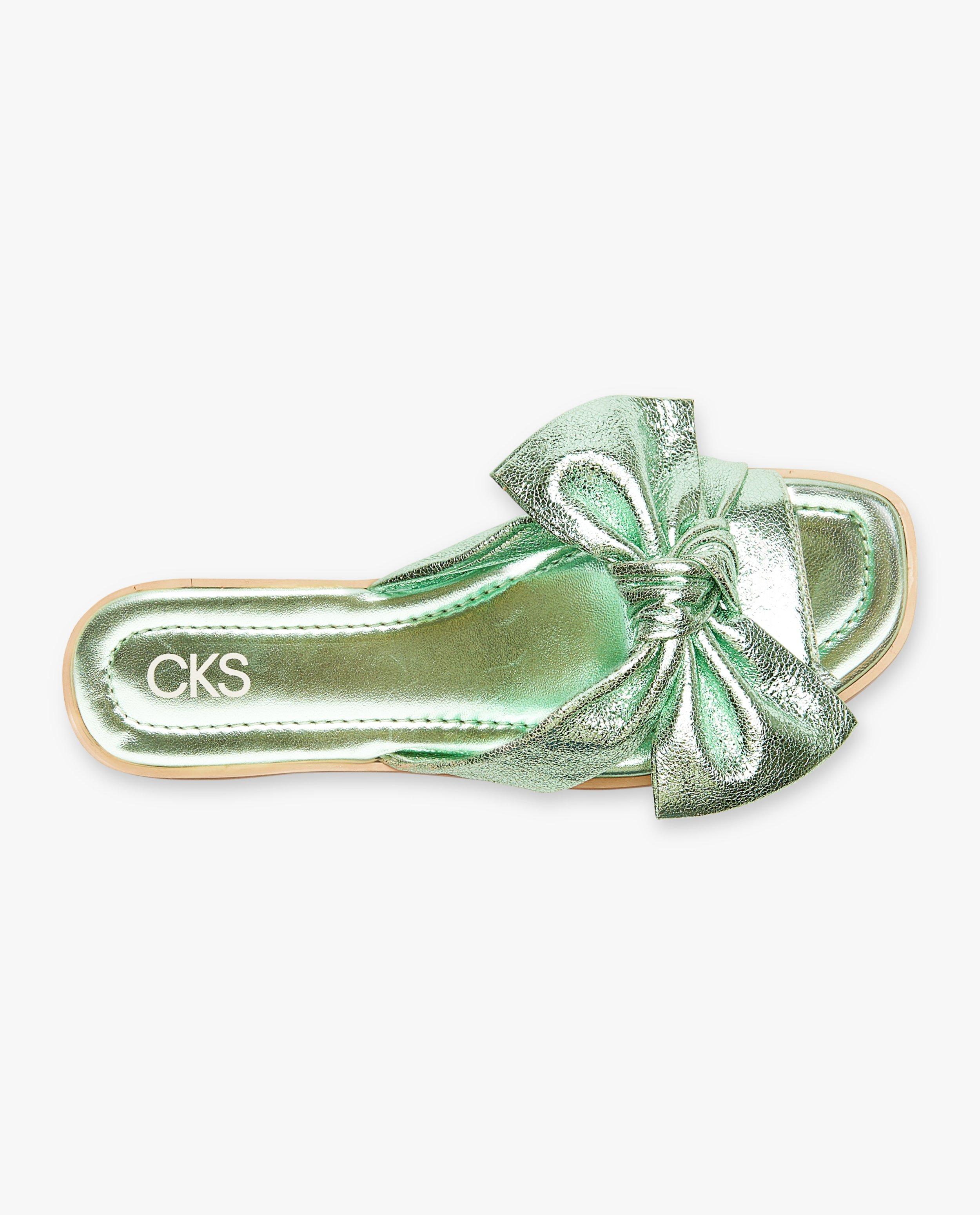 Schoenen - Groene slippers