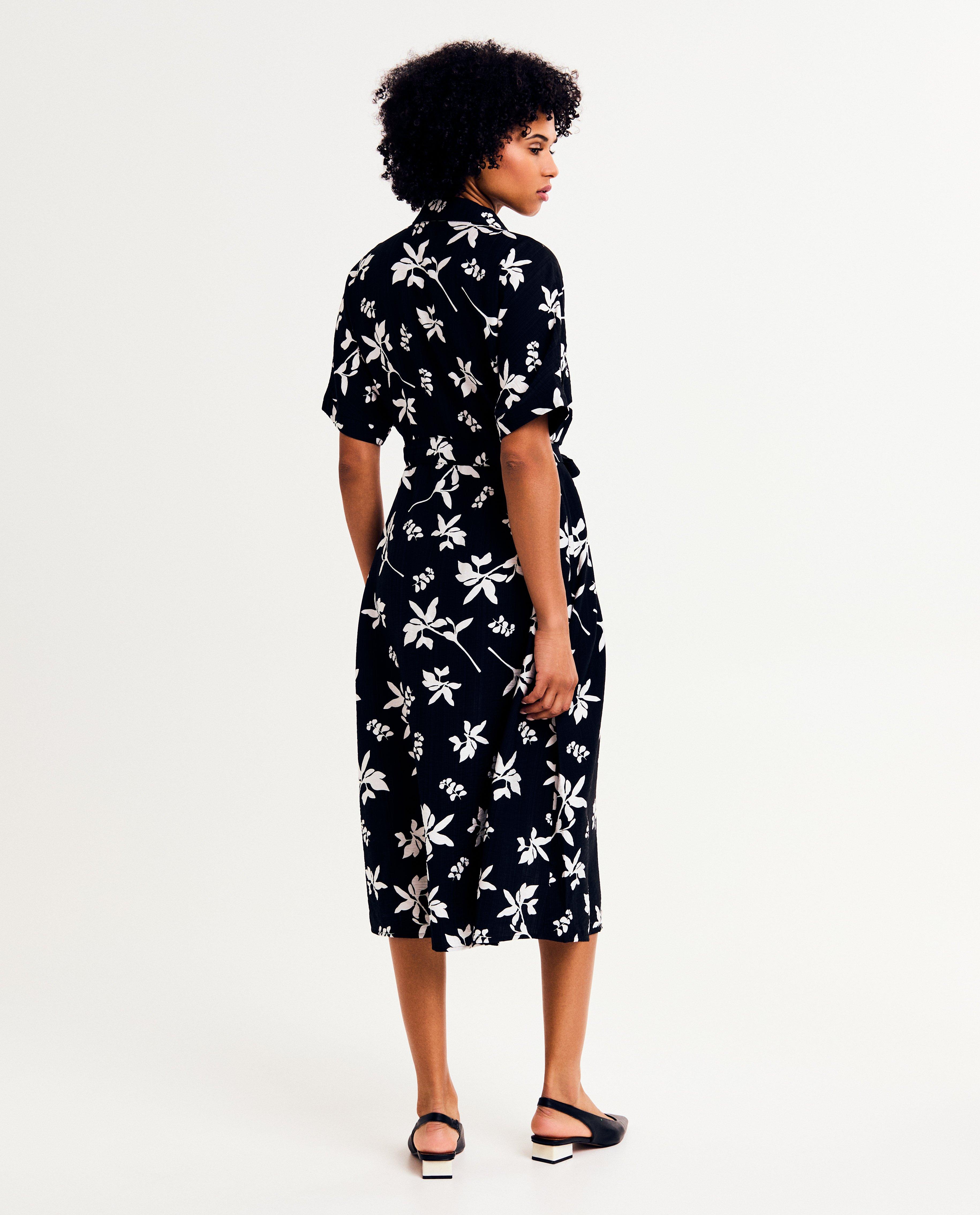 Kleedjes - Jurk met bloemenprint
