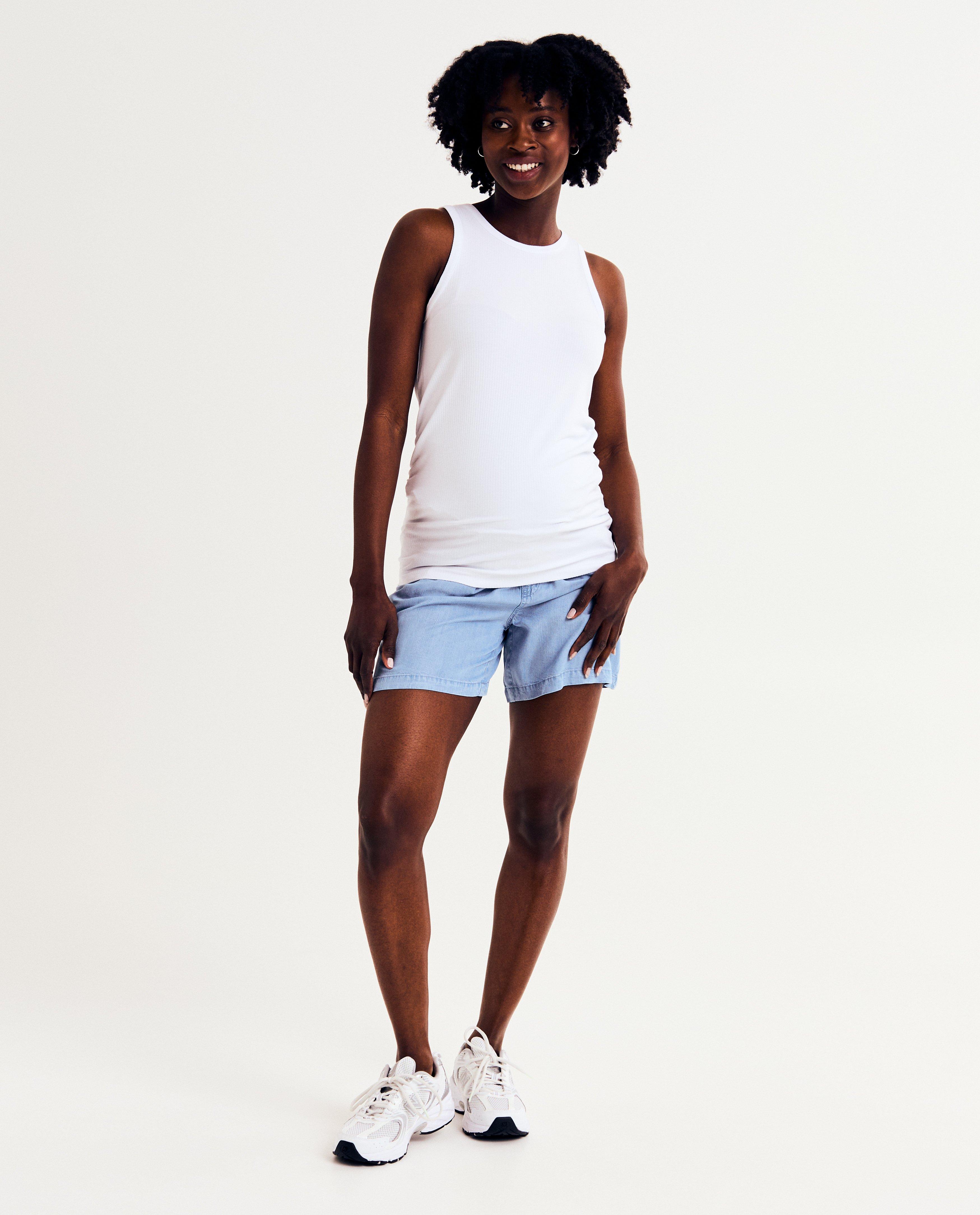 Lichtblauwe jeansshort, zwangerschap - null - Atelier Maman