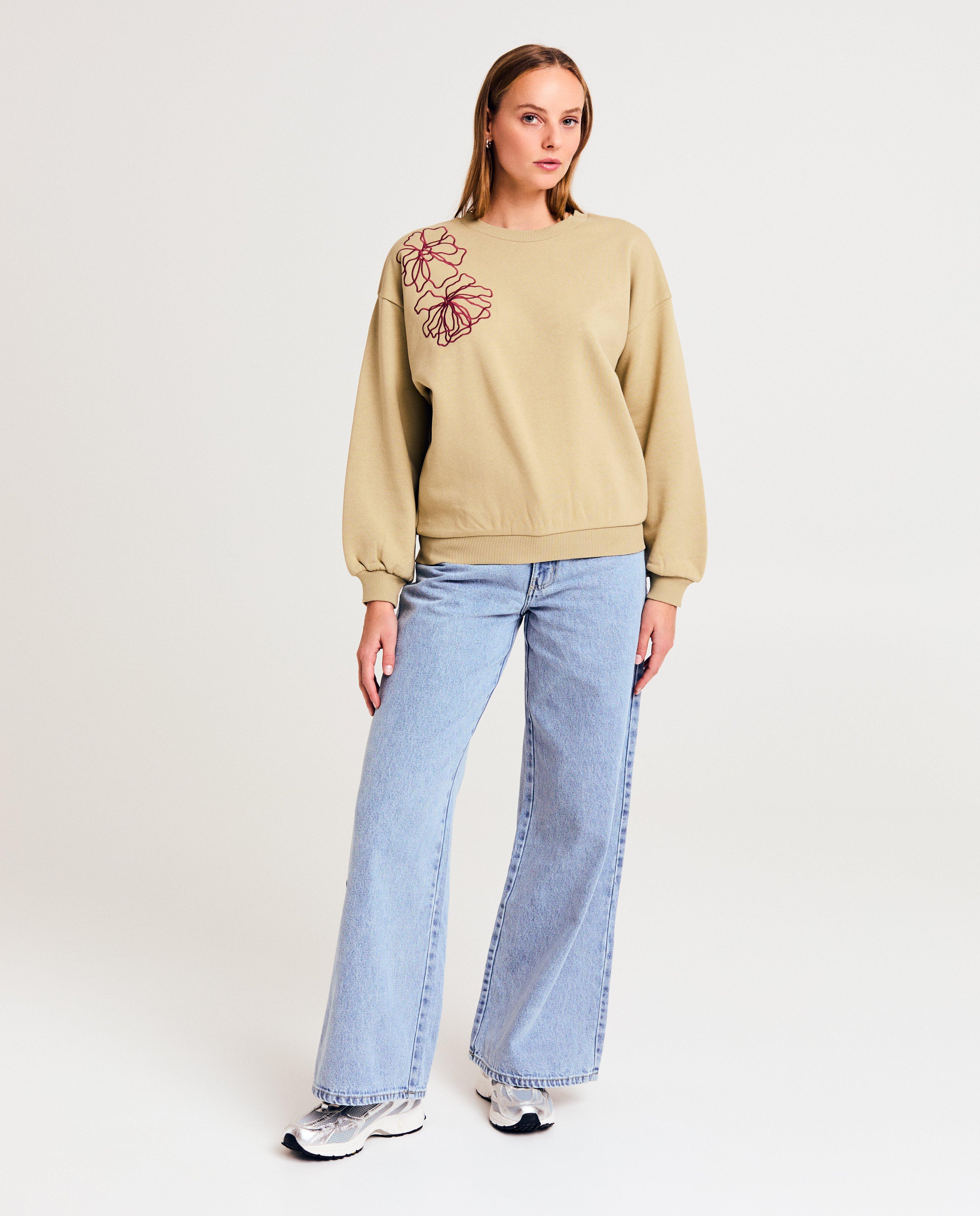 Sweaters - Sweater met geborduurde bloemen