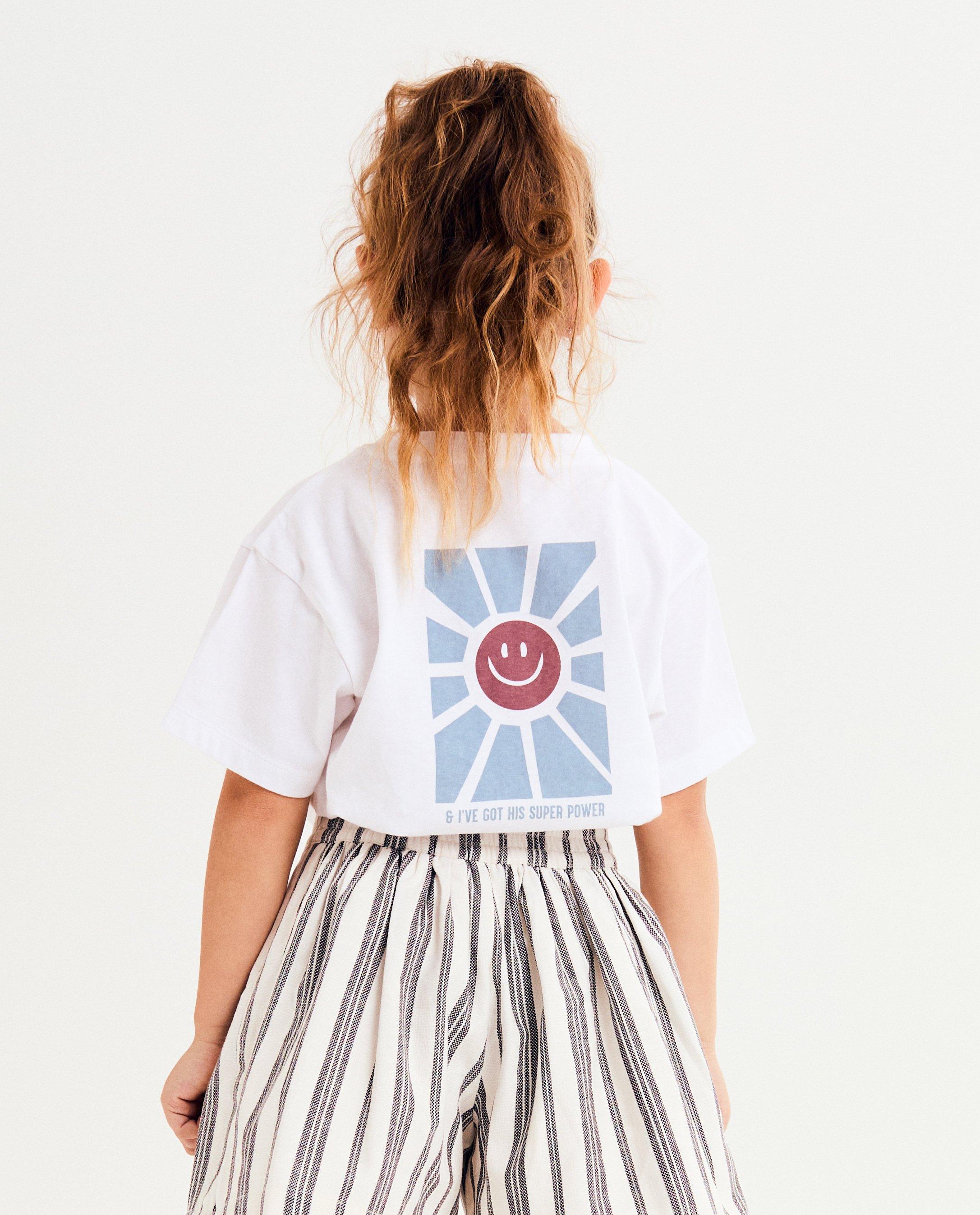 T-shirts - Biokatoenen T-shirt met backprint, 98-128