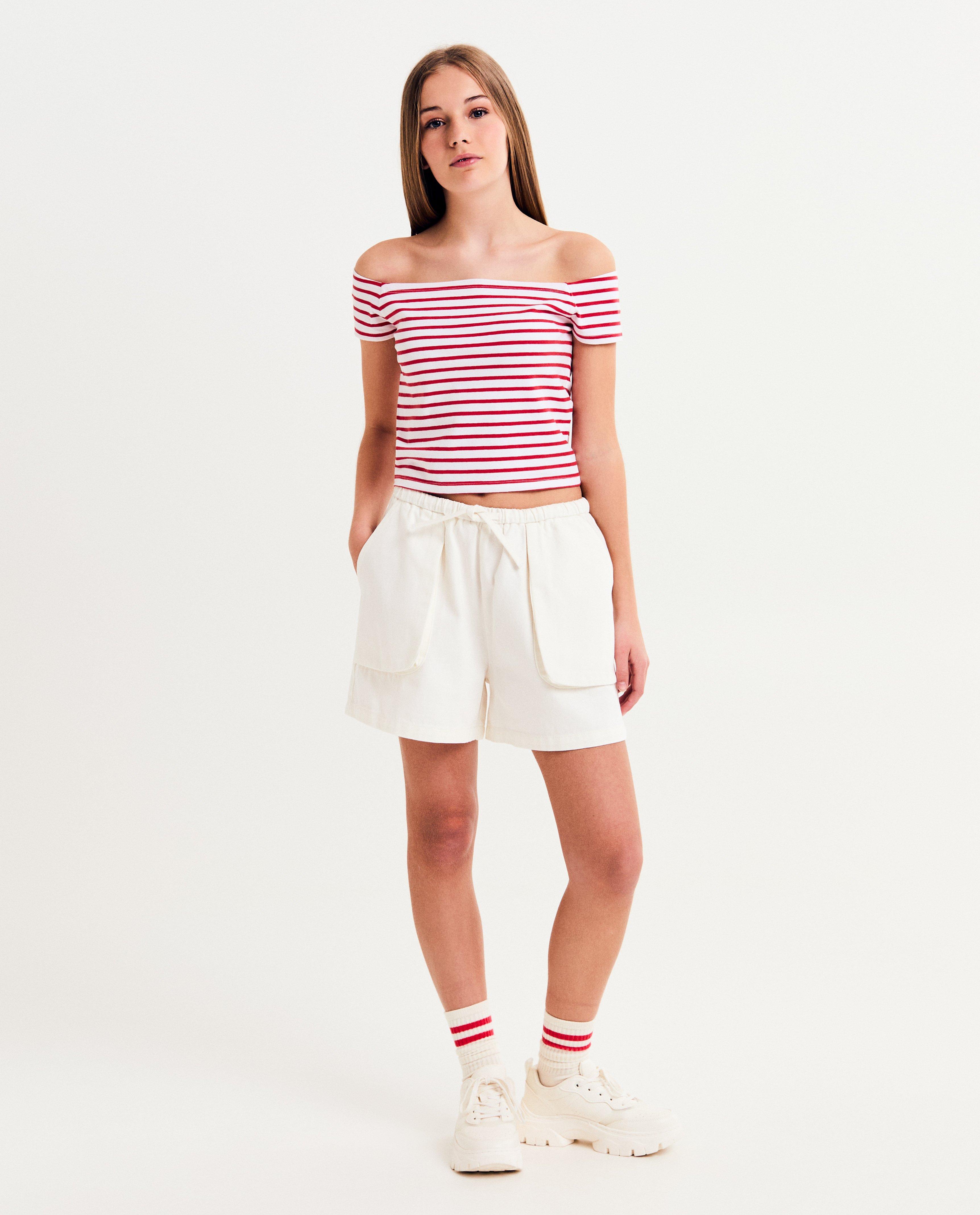 T-shirts - Off-the-shouldertop met strepen