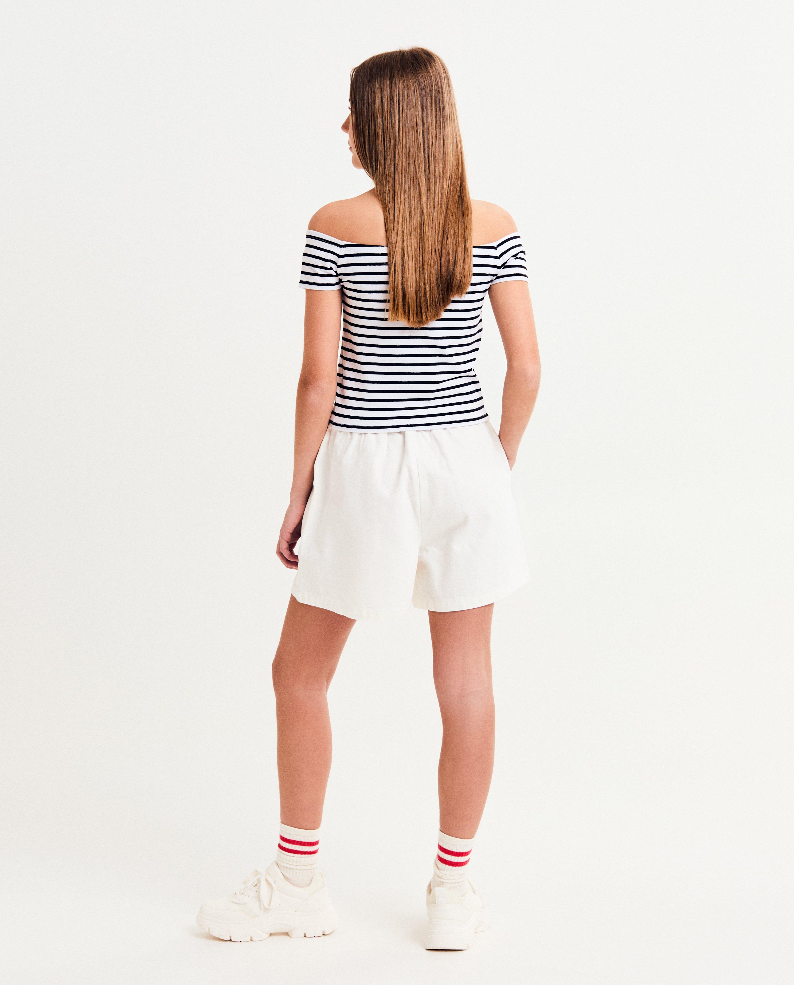T-shirts - Off-the-shouldertop met strepen