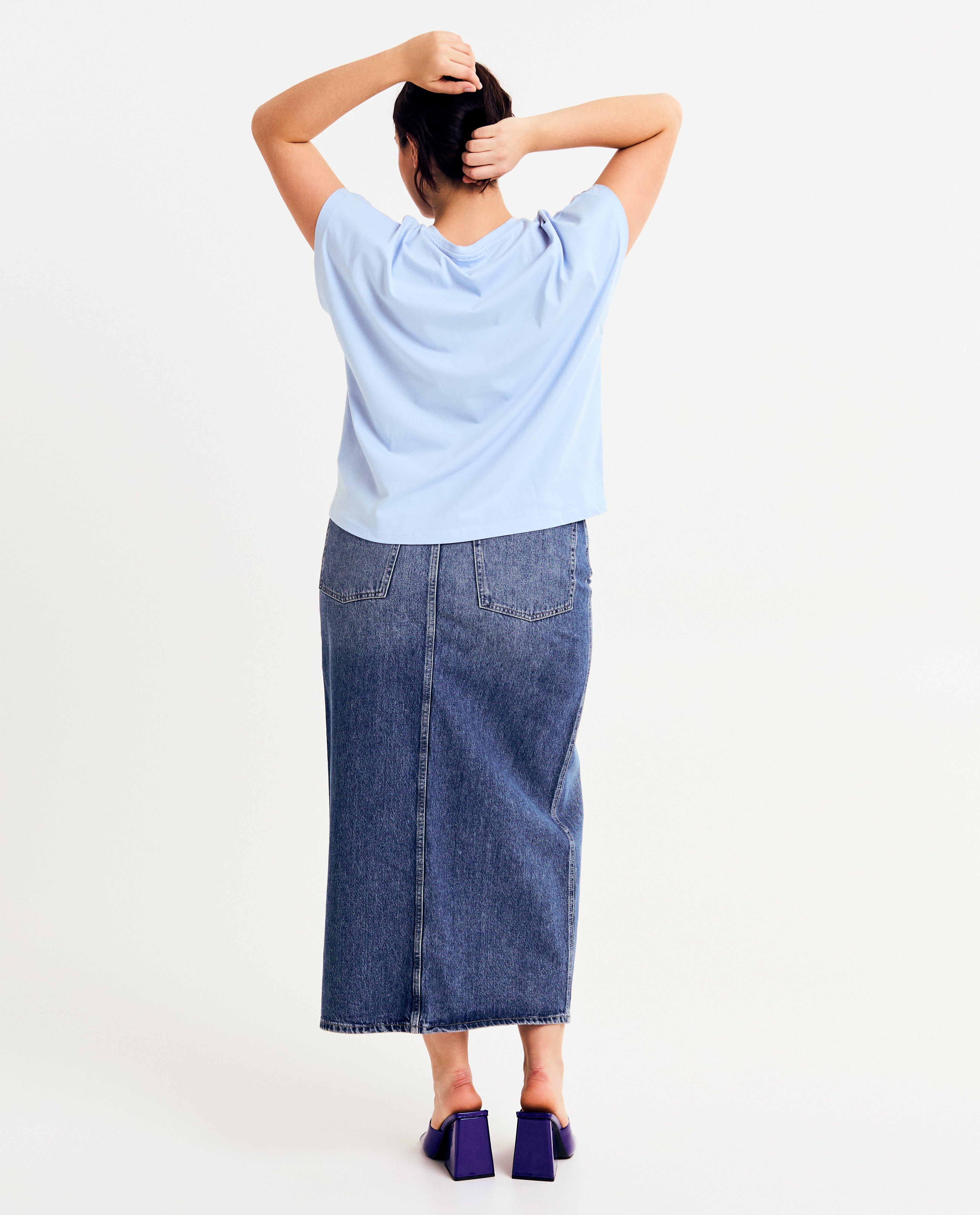 T-shirts - Mouwloos T-shirt met opschrift
