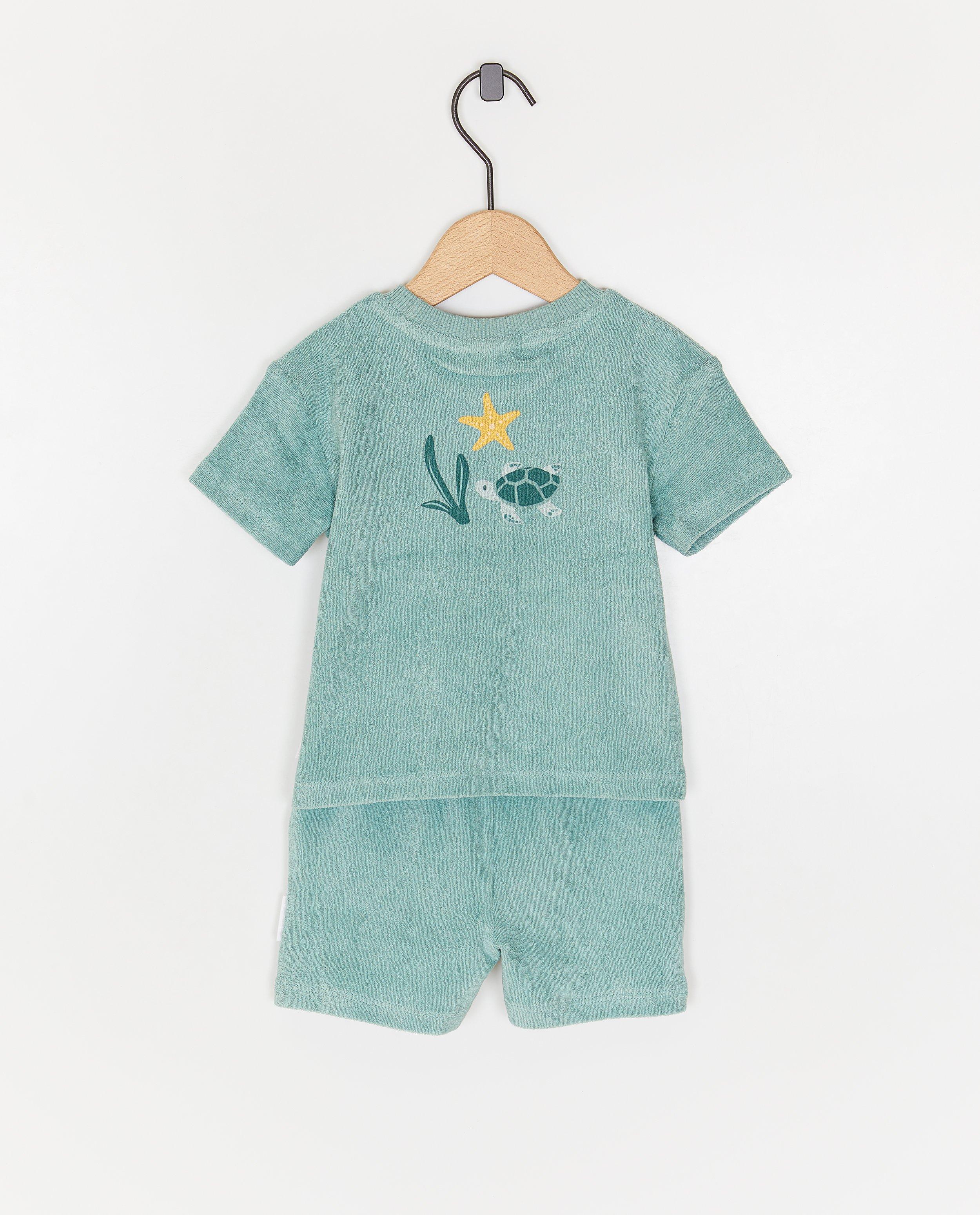 Sets - Set: T-shirt + short
