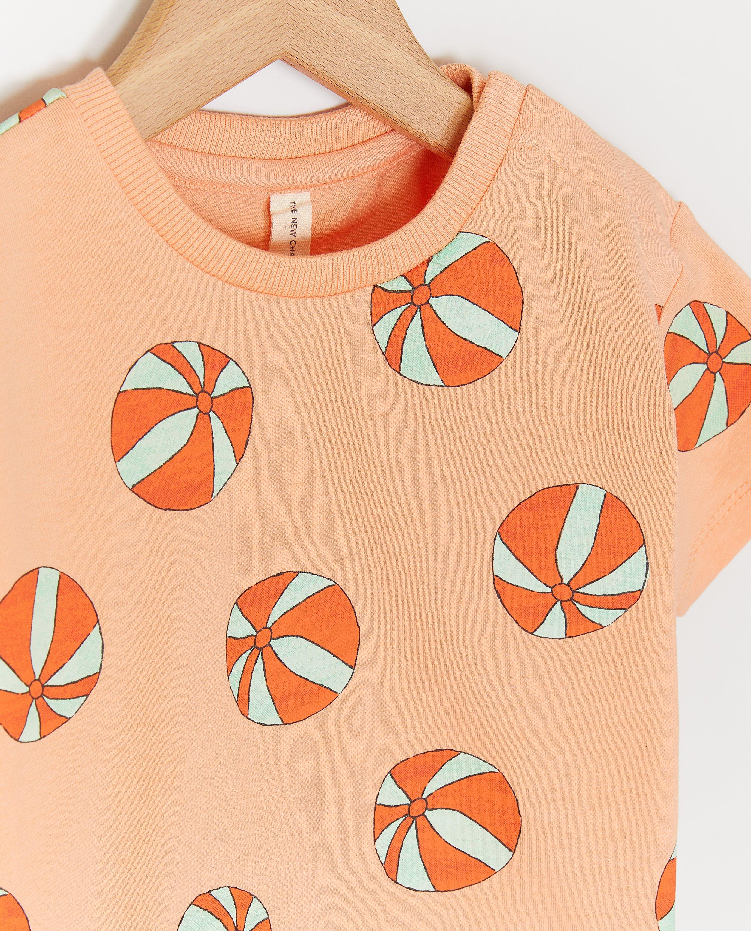 T-shirts - T-shirt met print strandballen