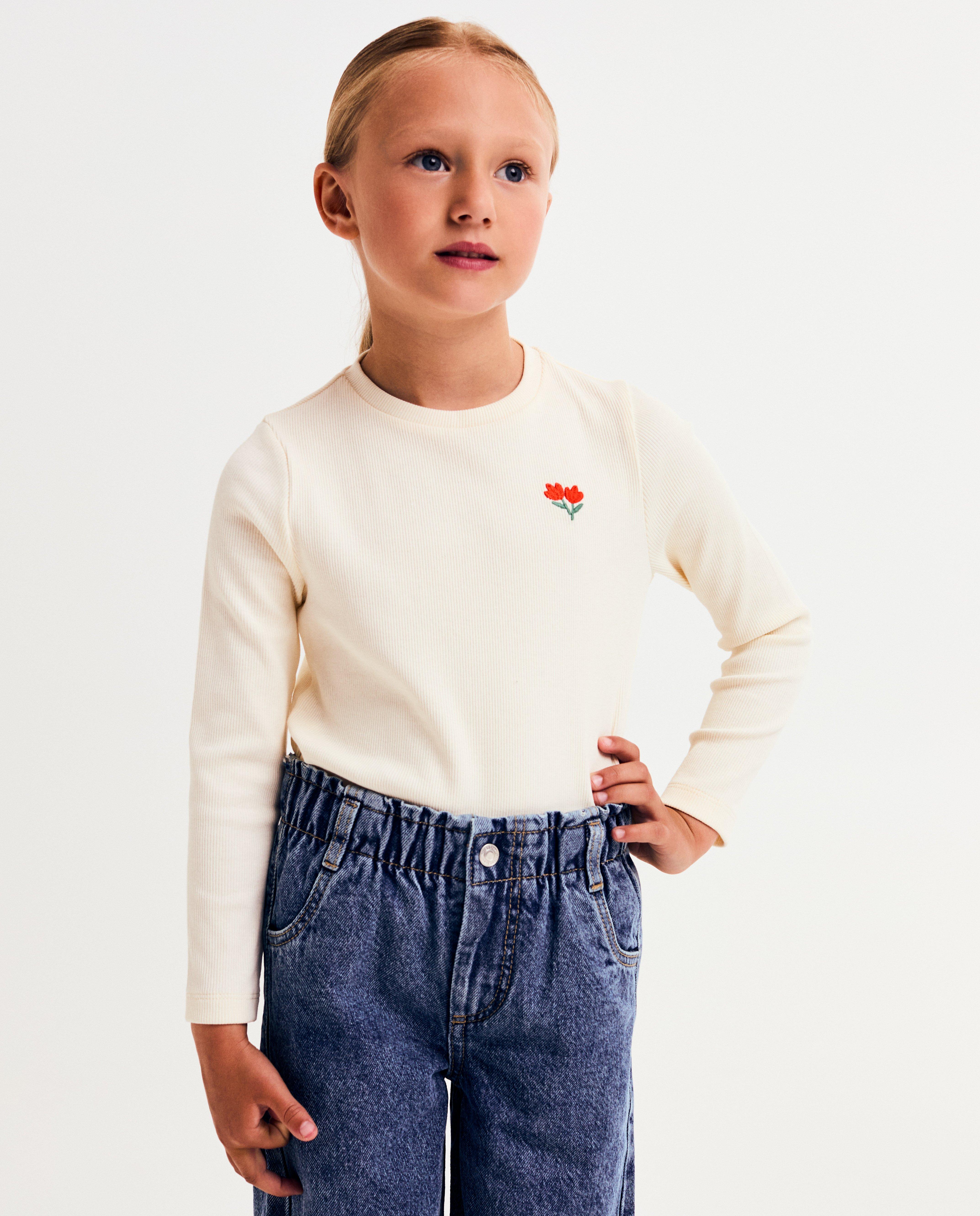 Longsleeve met geborduurde bloemen - null - Milla Star