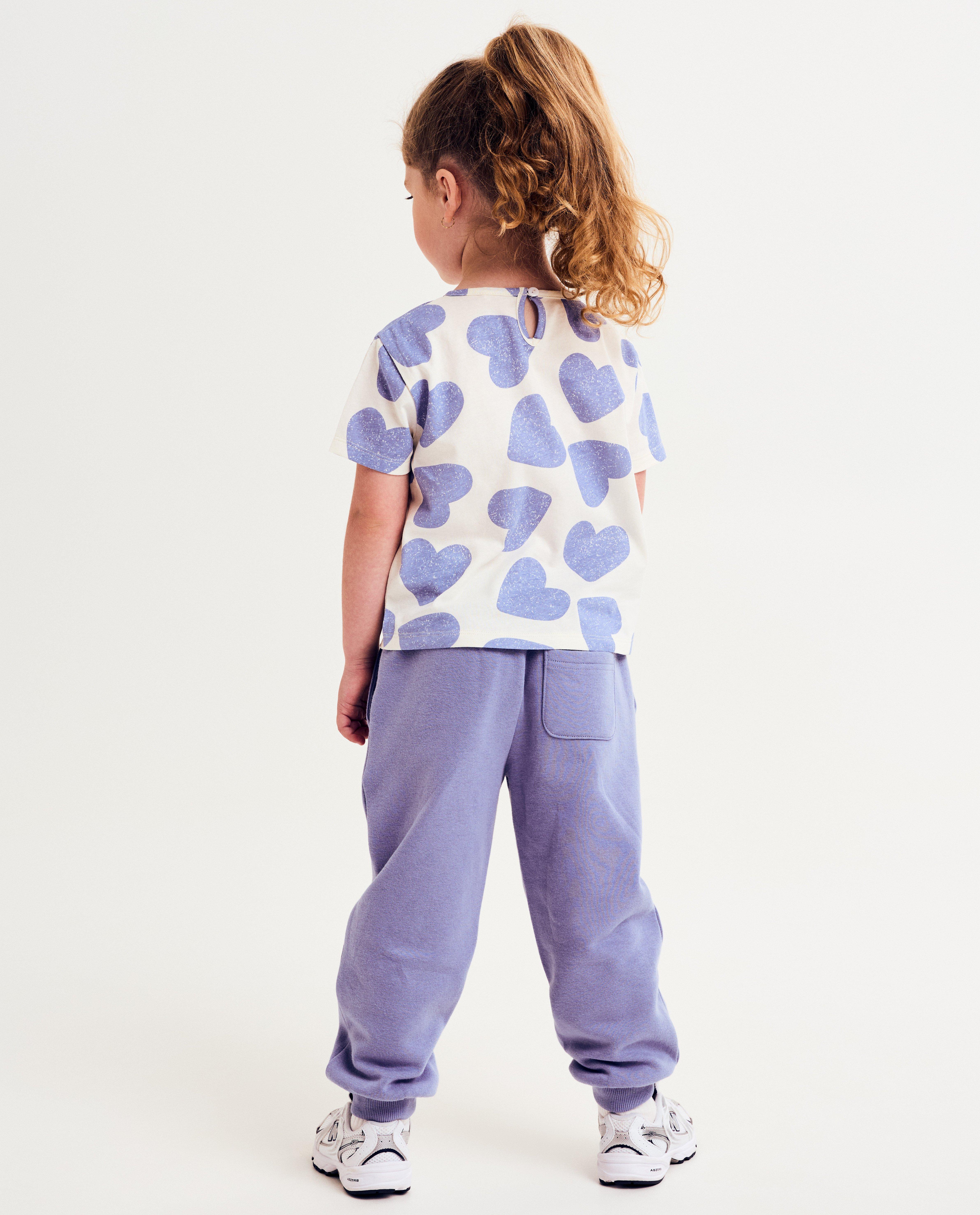 T-shirts - T-shirt met hartjesprint