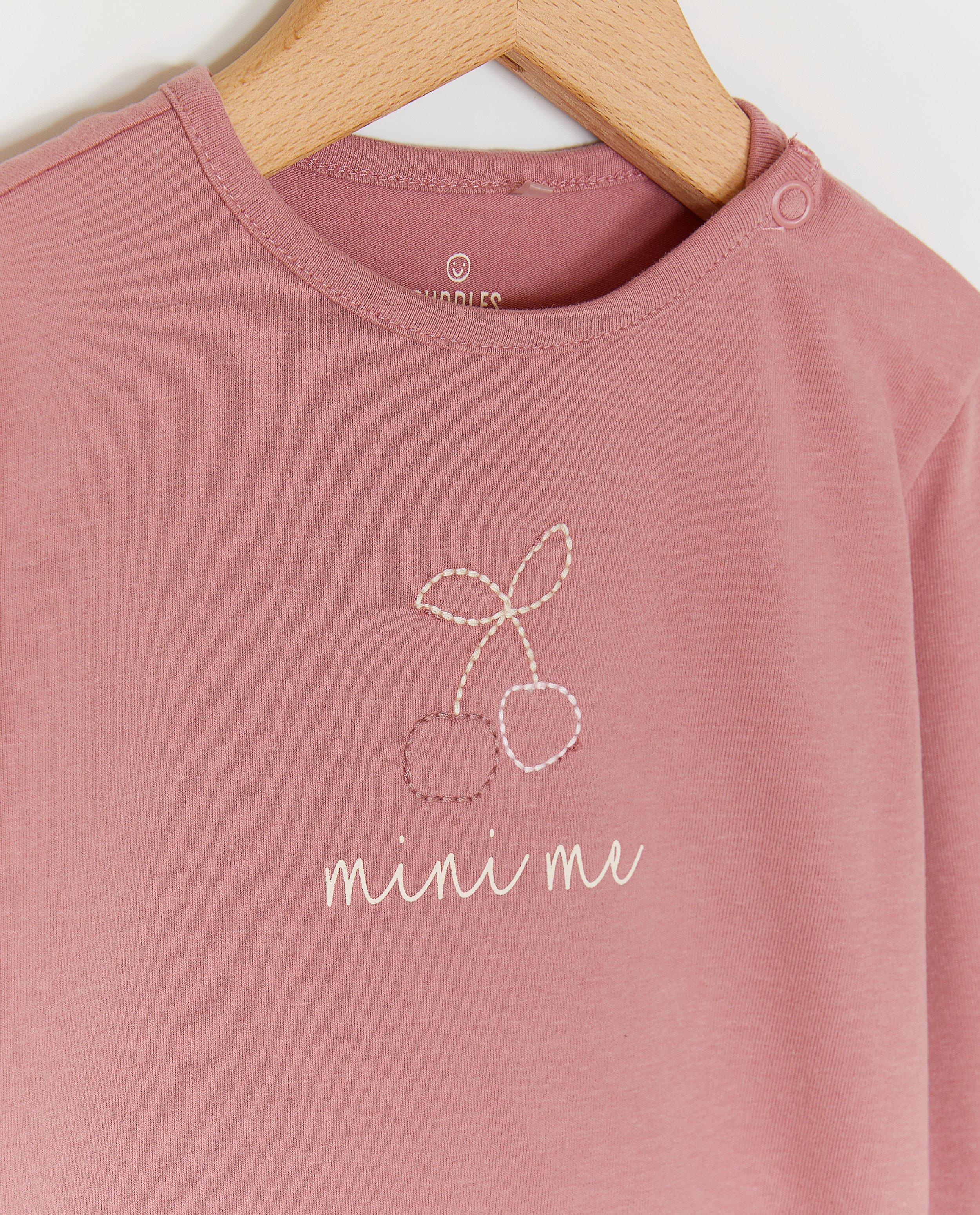 T-shirts - Longsleeve met opschrift, Juffrouwke