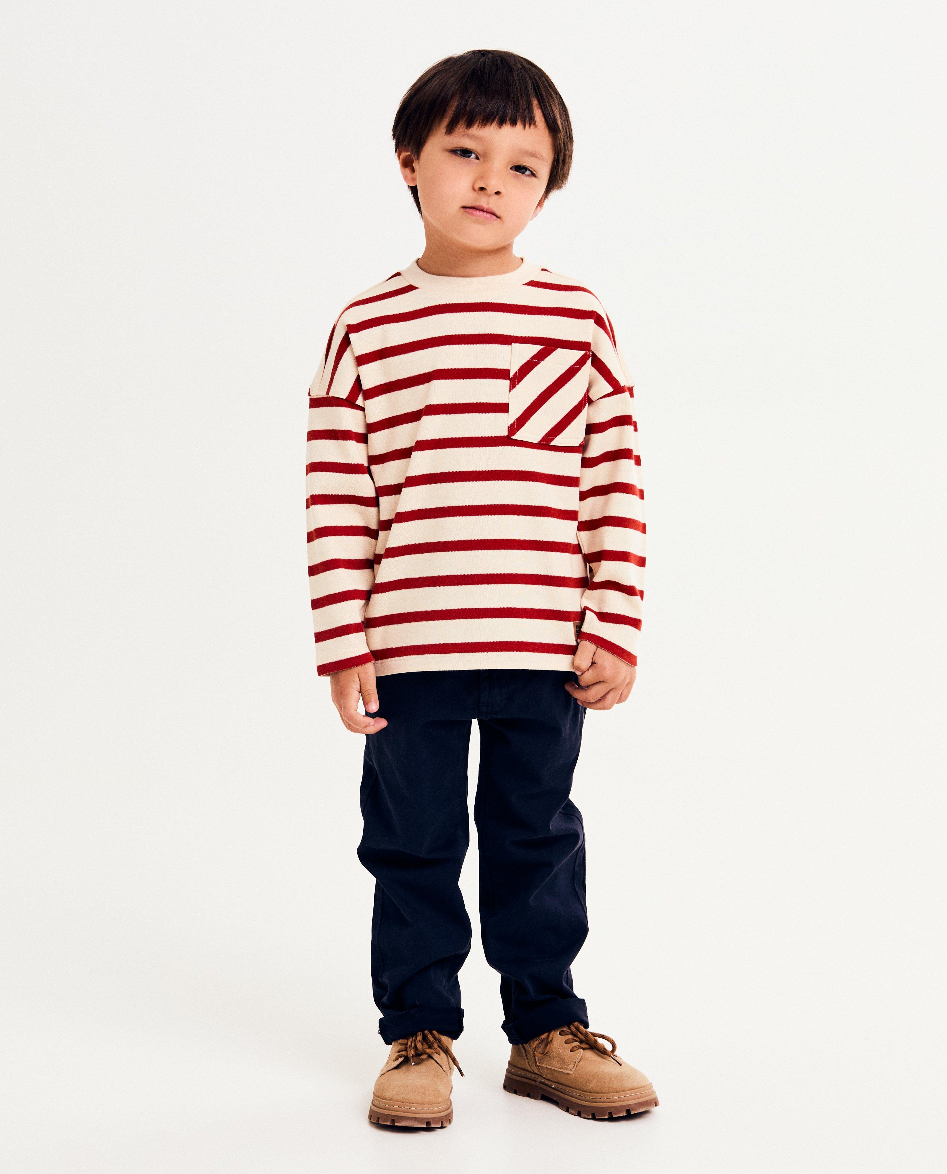 T-shirt ray&eacute; &agrave; manches longues - D&eacute;tails du produit - rouge - image num&eacute;ro 2